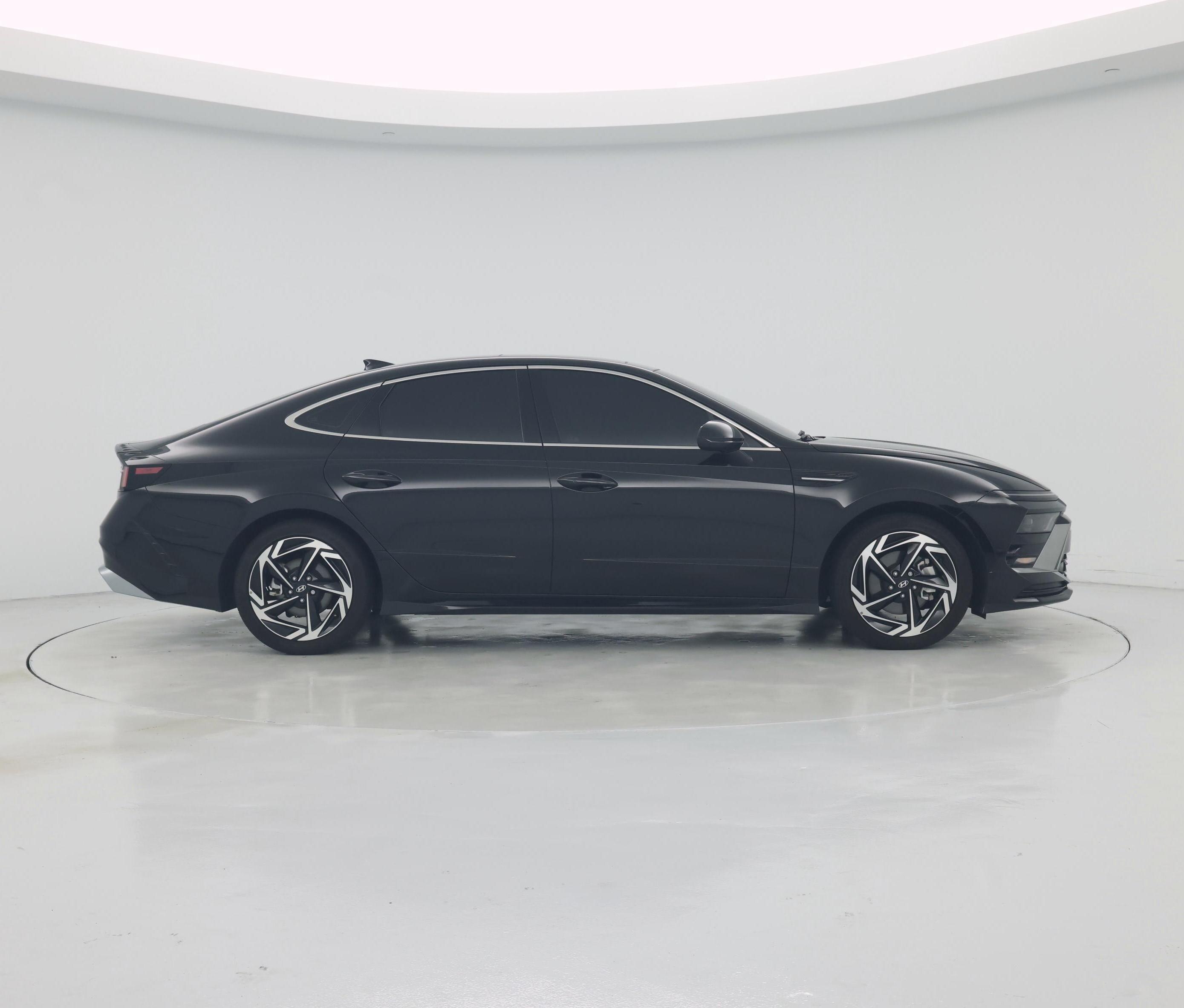 Thumbnail: 2024 Hyundai Sonata - 7
