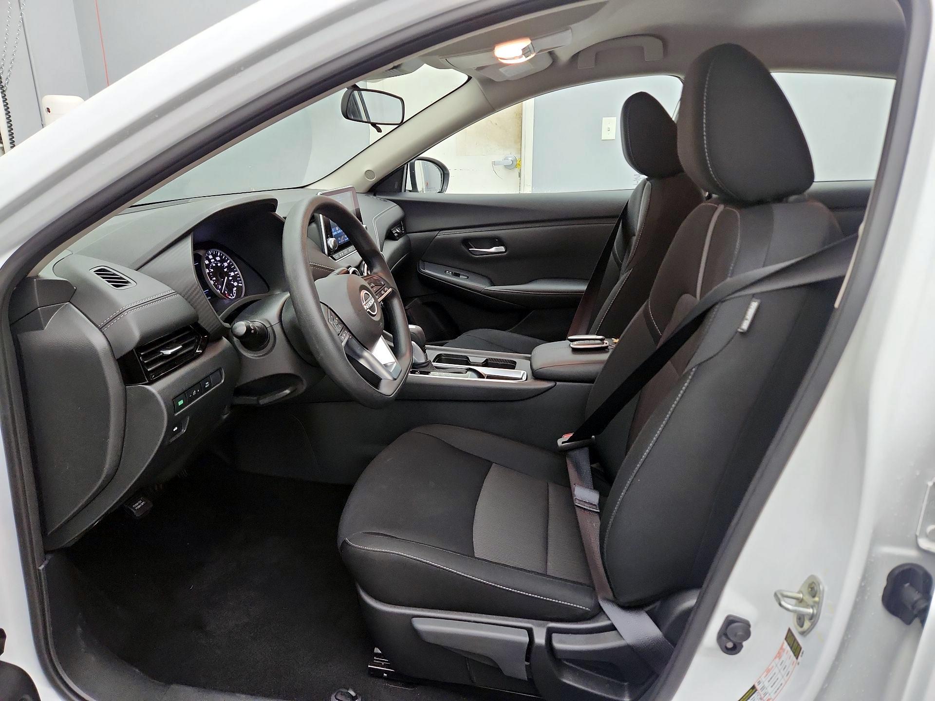Thumbnail: 2025 Nissan Sentra - 11