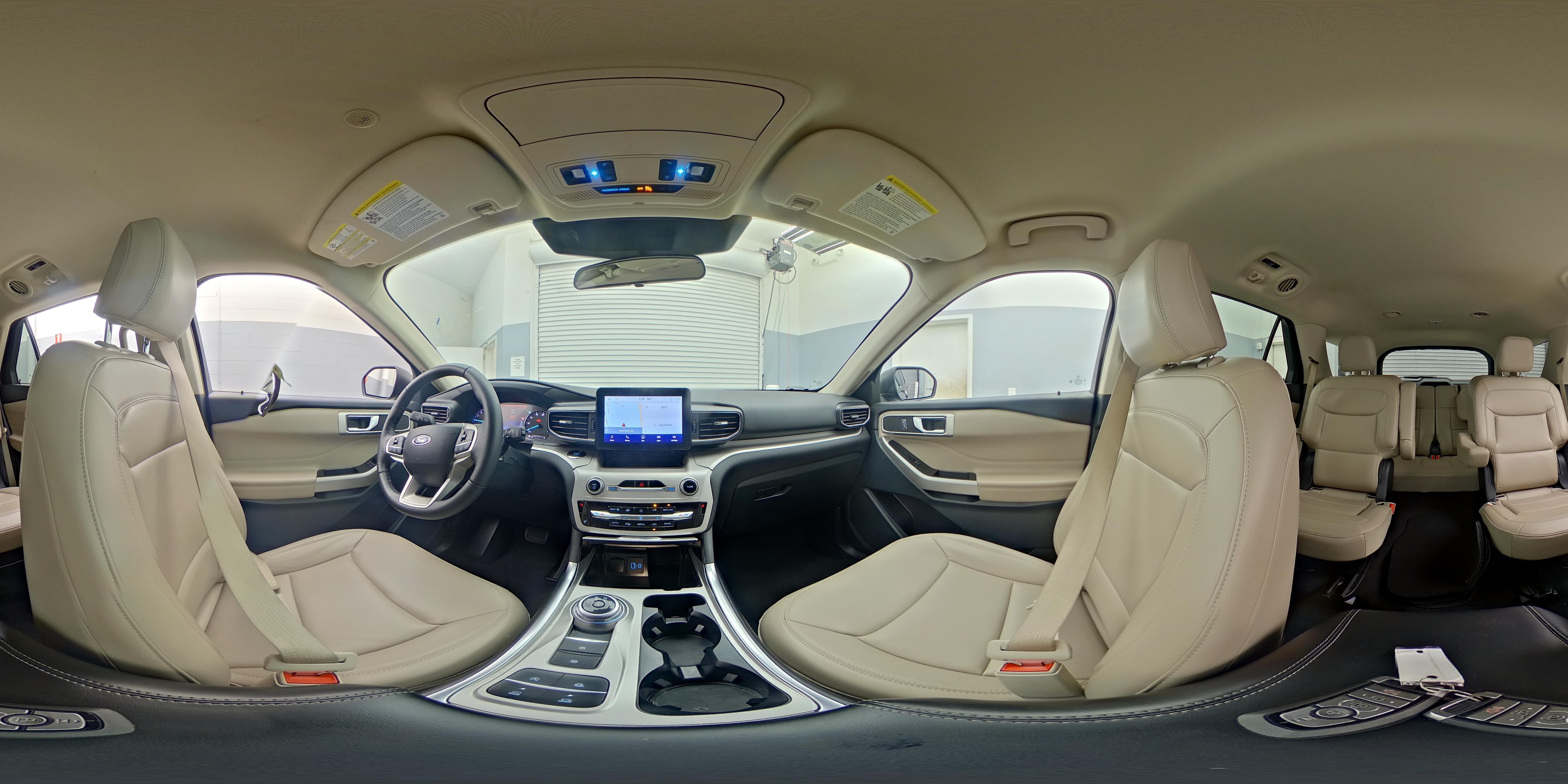 2024 Ford Explorer XLT - Photo 25