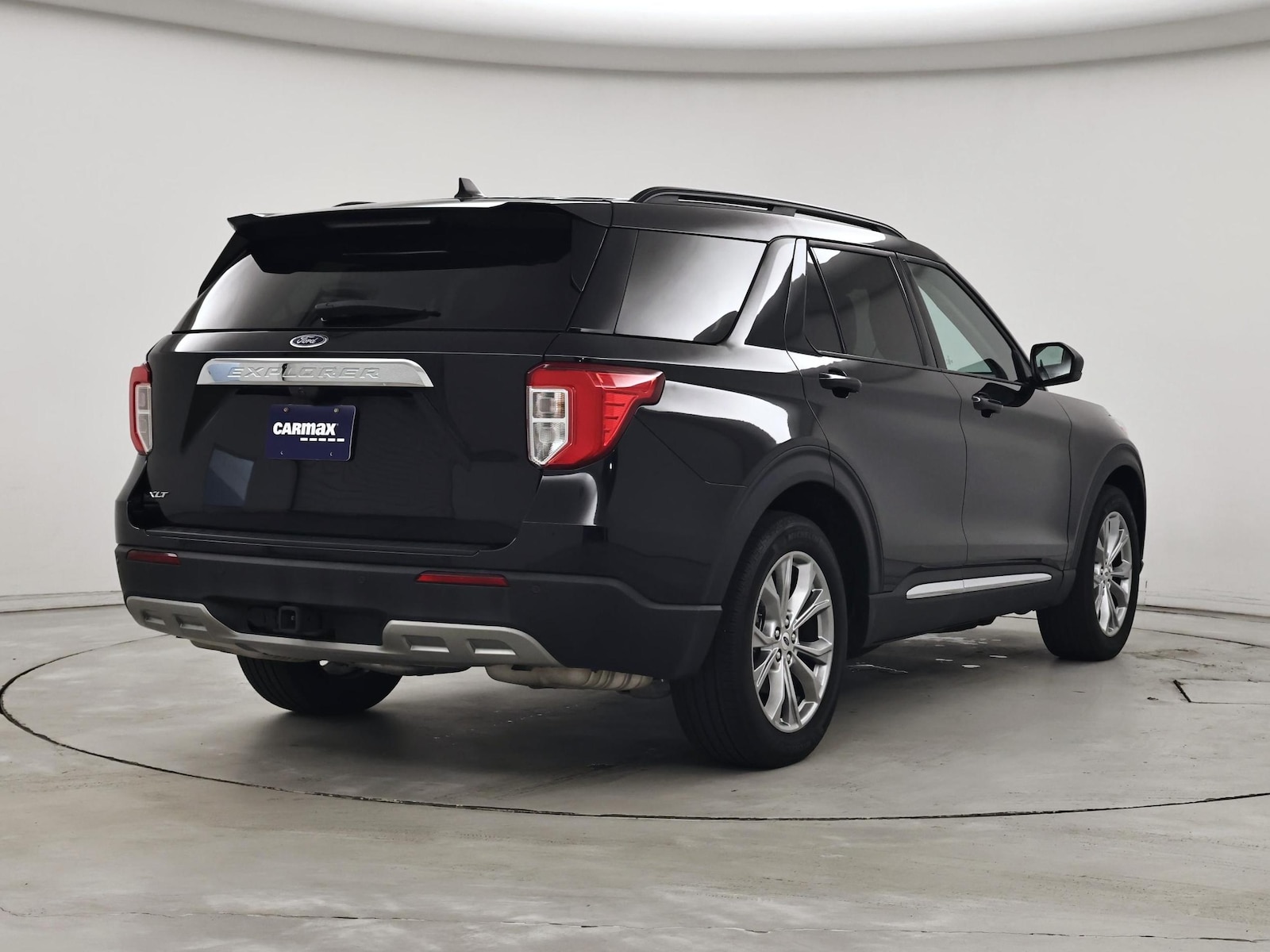 2024 Ford Explorer XLT - Photo 9