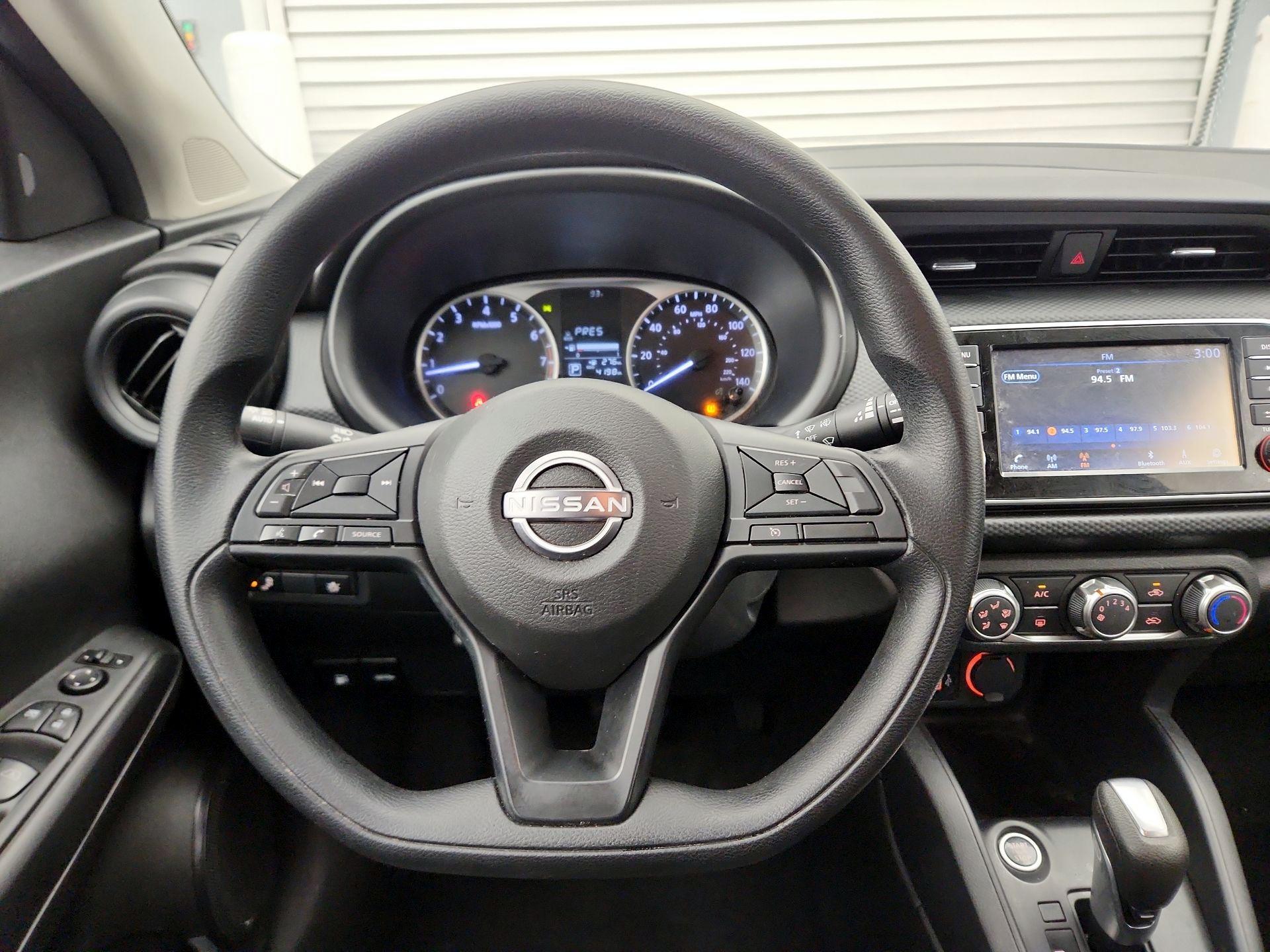 Thumbnail: 2025 Nissan Kicks - 10