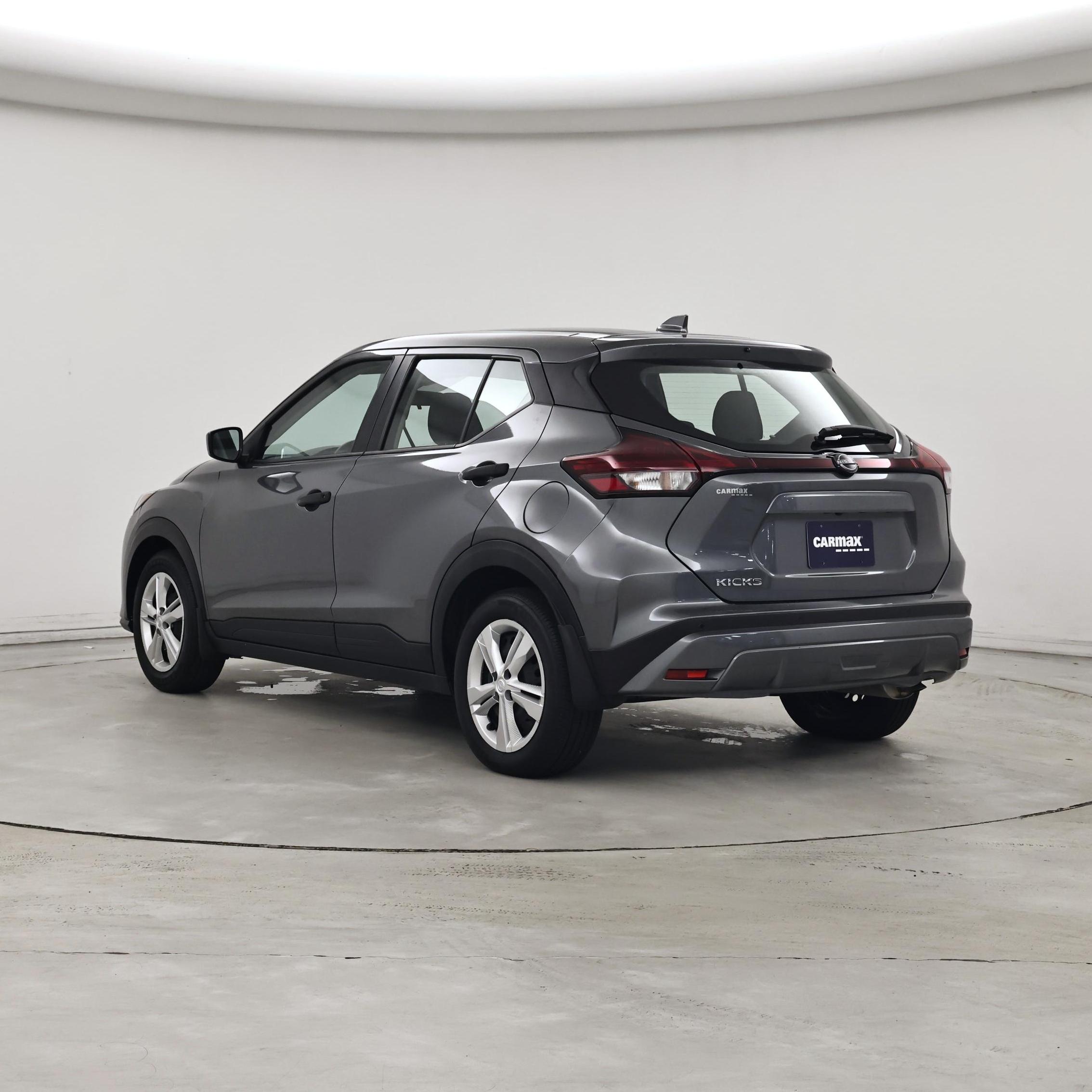 Thumbnail: 2025 Nissan Kicks - 2