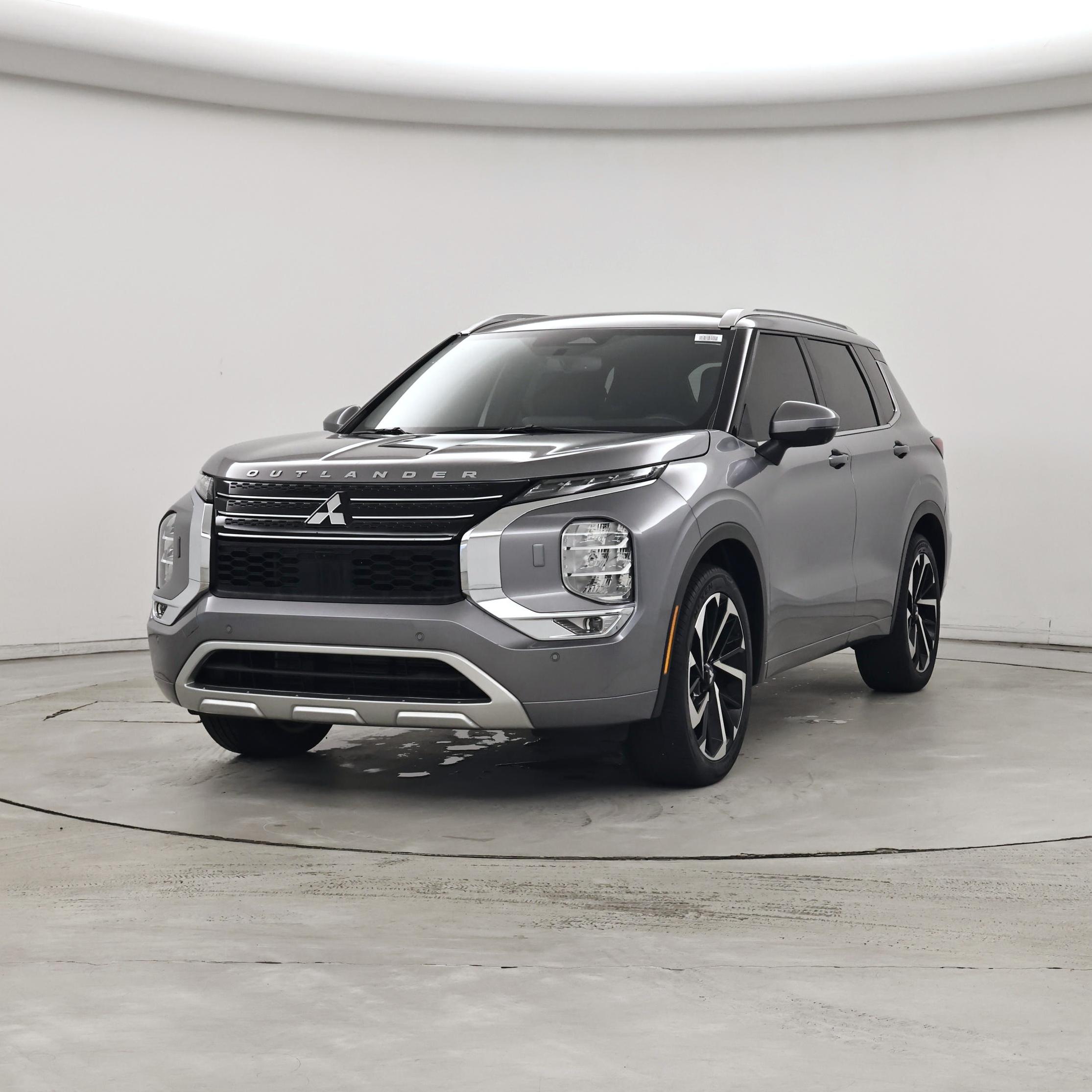Thumbnail: 2022 Mitsubishi Outlander - 4