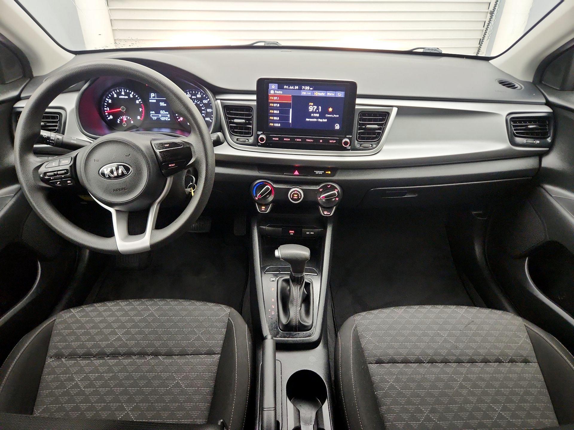 Thumbnail: 2021 Kia Rio - 9
