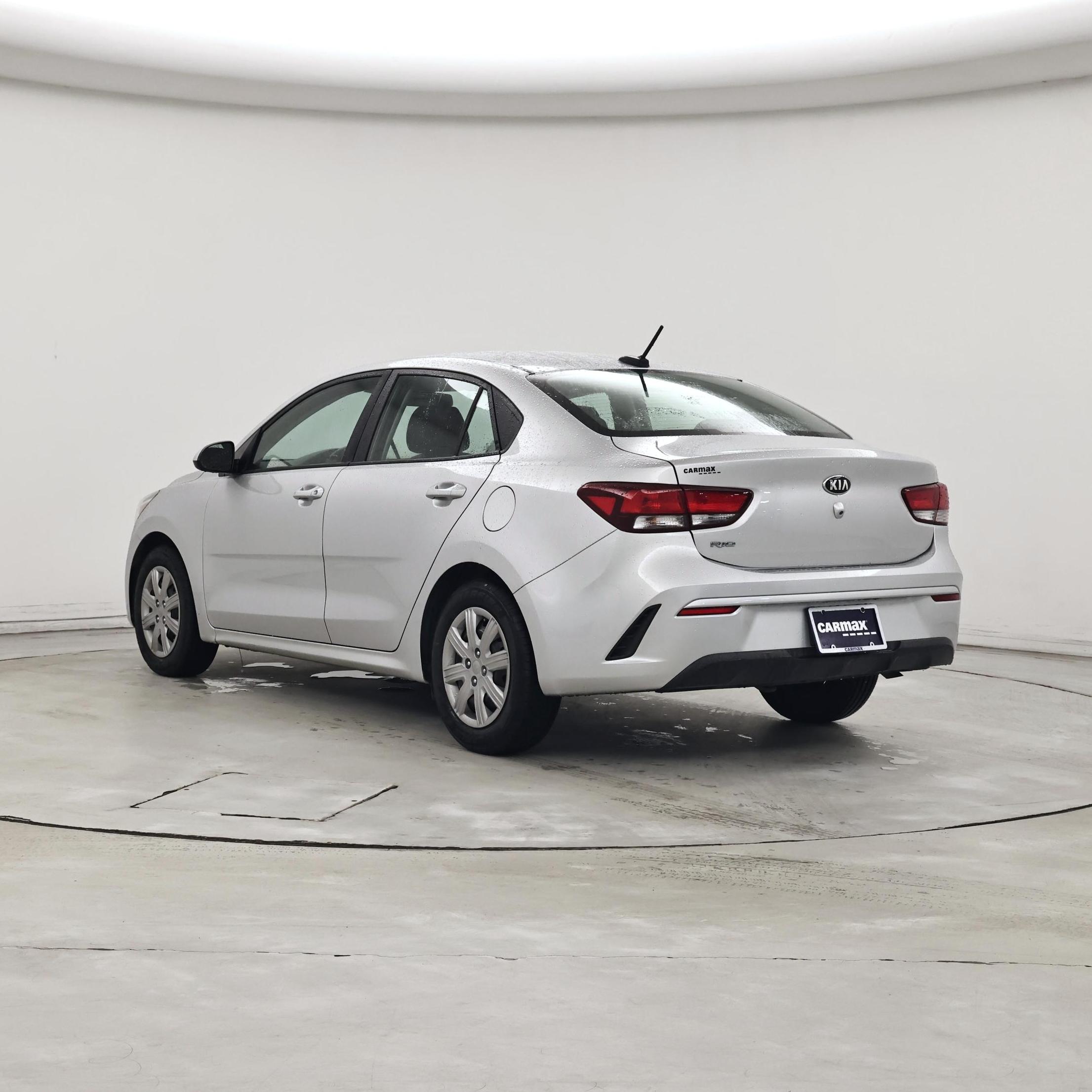 Thumbnail: 2021 Kia Rio - 2
