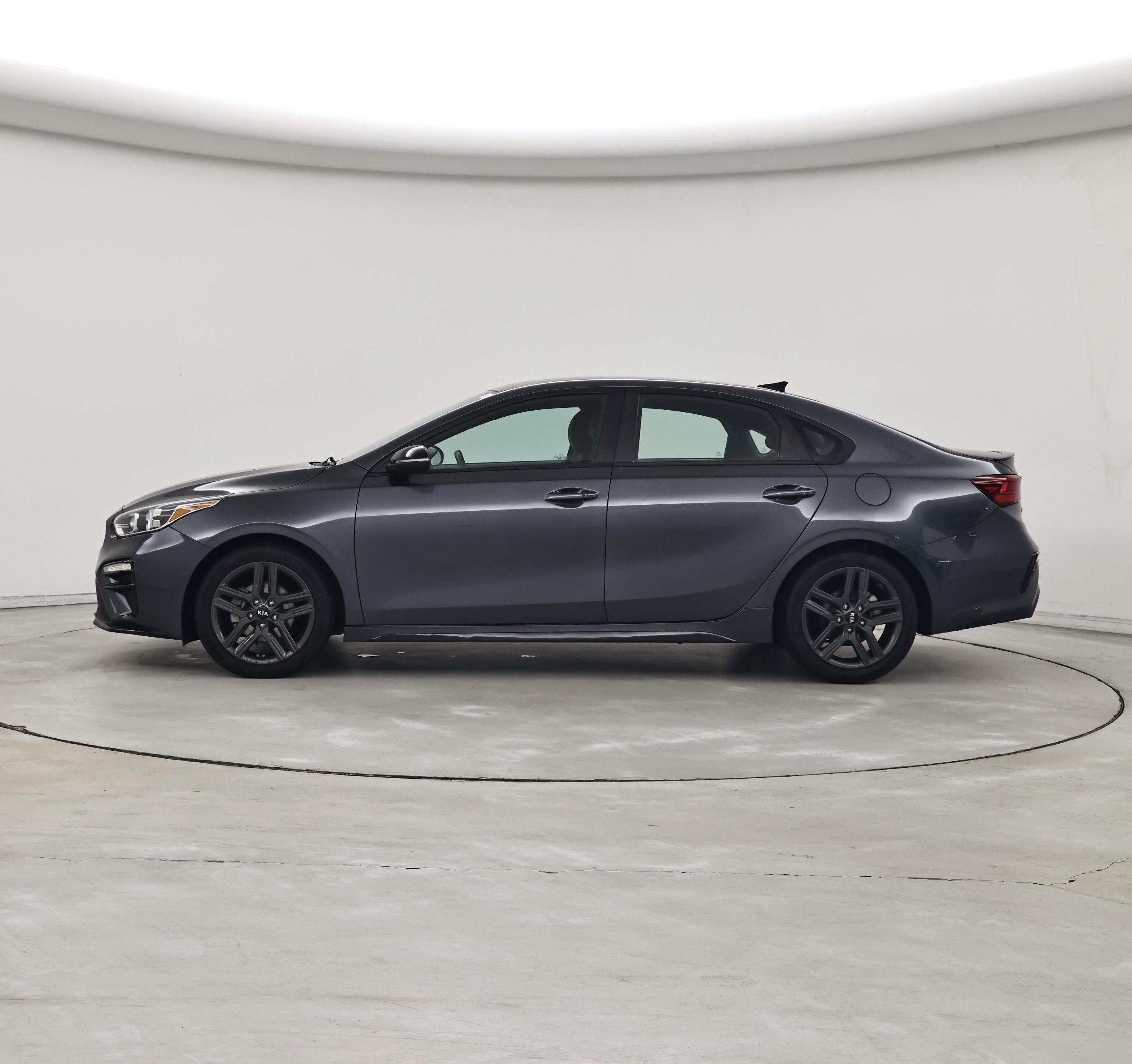 Thumbnail: 2020 Kia Forte - 3