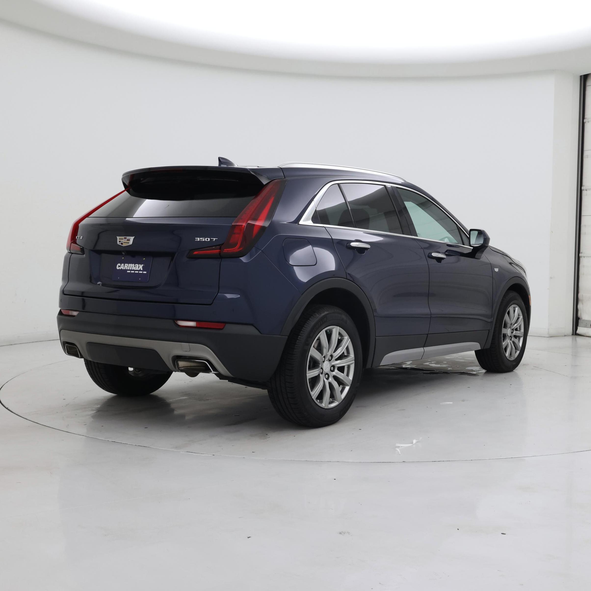 Thumbnail: 2020 Cadillac XT4 - 8