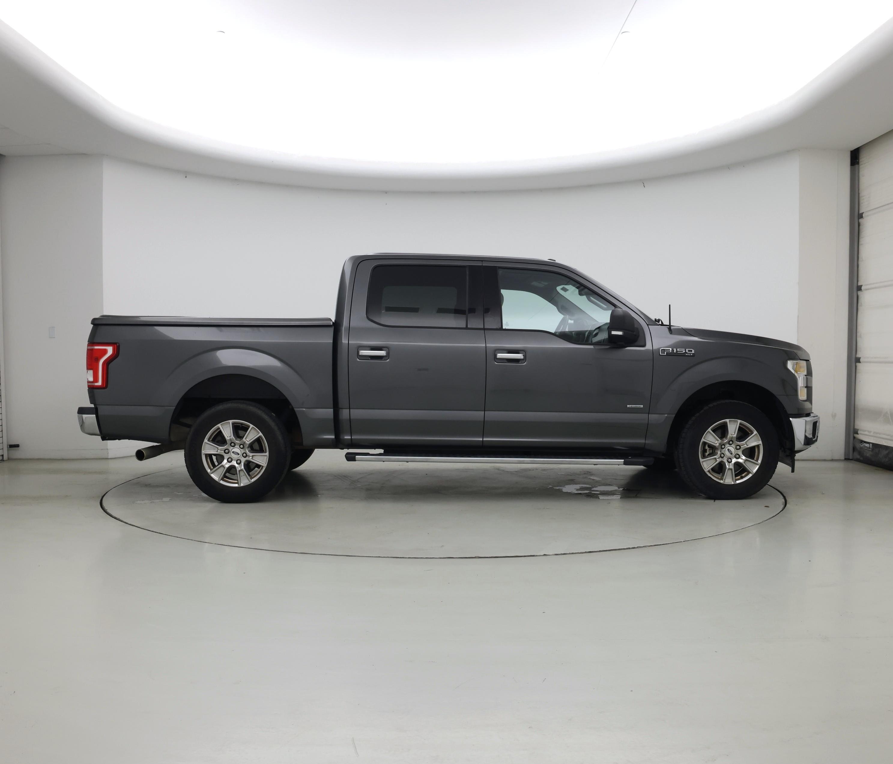 Thumbnail: 2017 Ford F-150 - 7