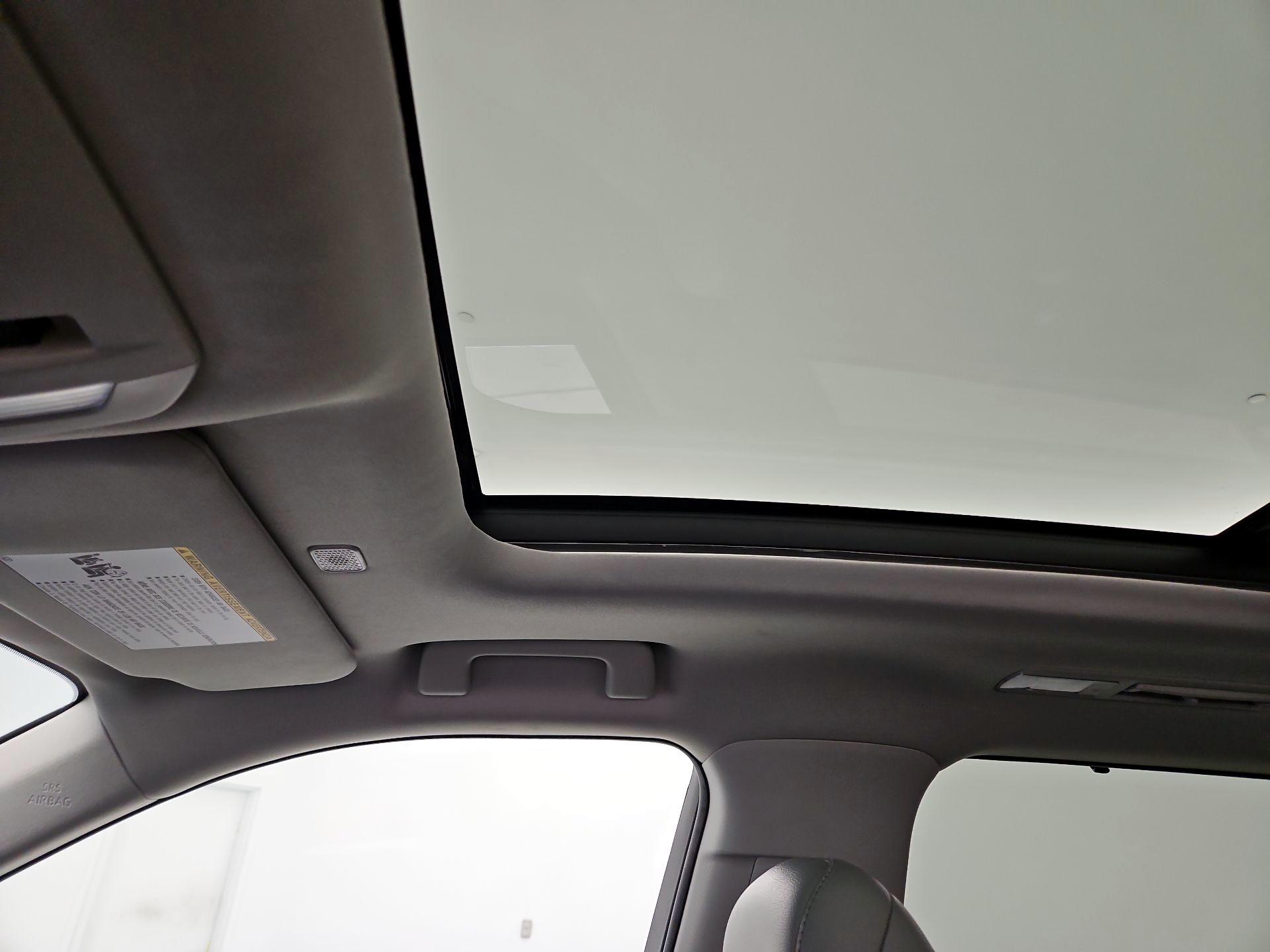 Thumbnail: 2024 Toyota Highlander - 19