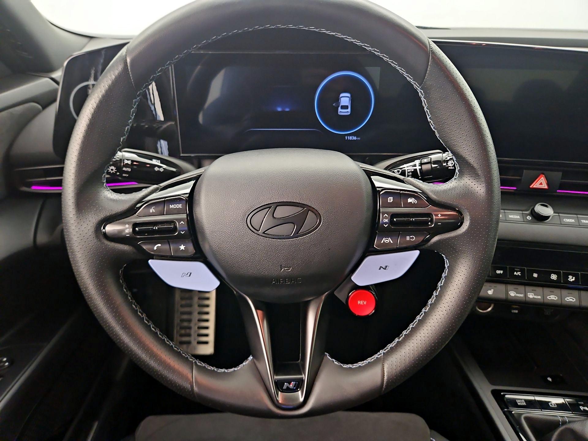 Thumbnail: 2025 Hyundai Elantra - 10