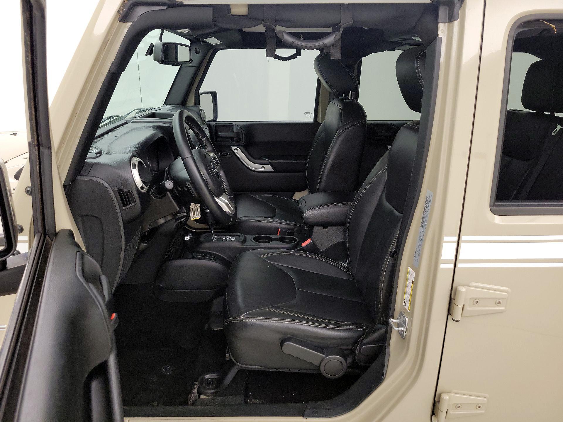 Thumbnail: 2017 Jeep Wrangler - 11