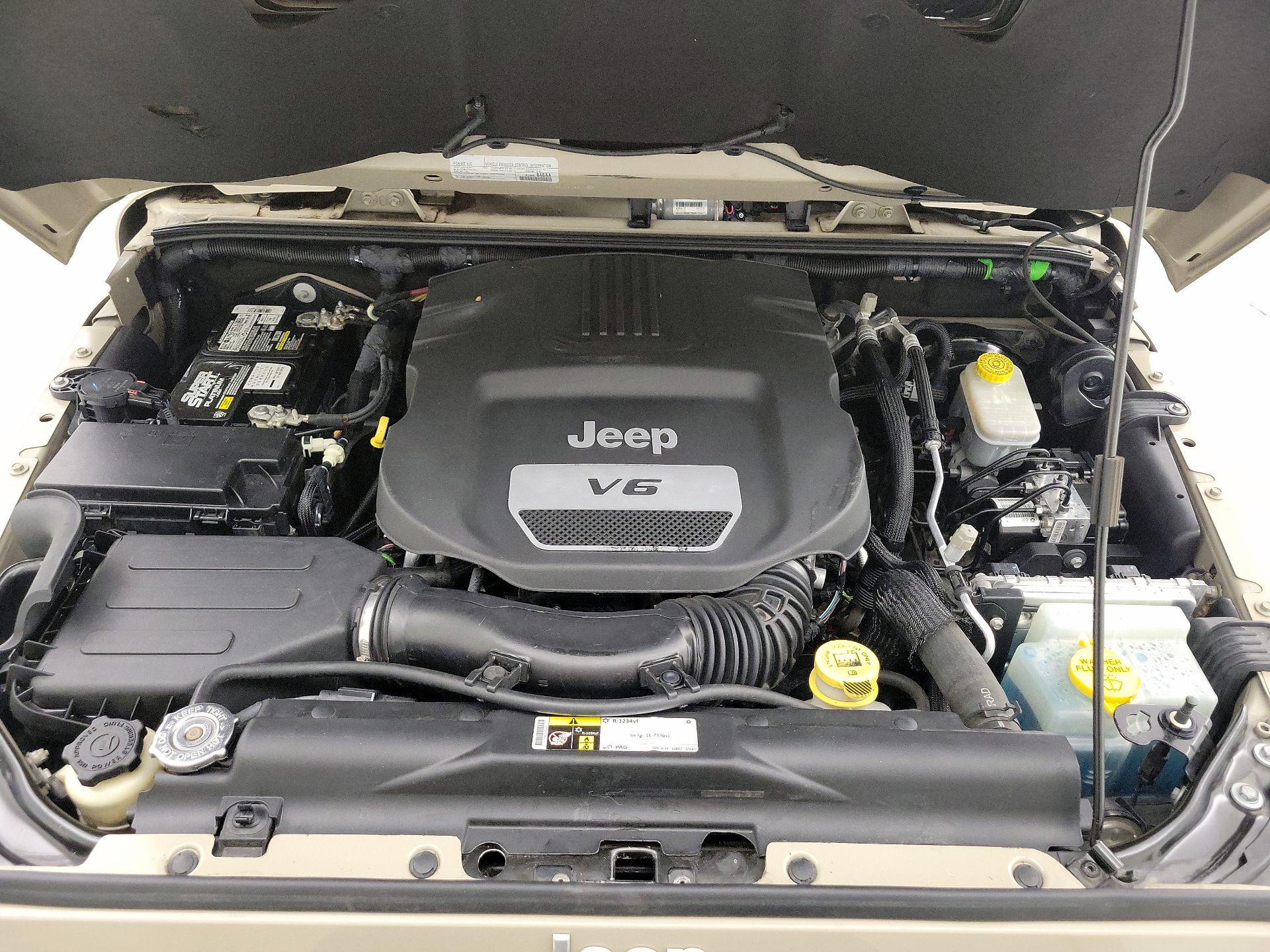 Thumbnail: 2017 Jeep Wrangler - 20