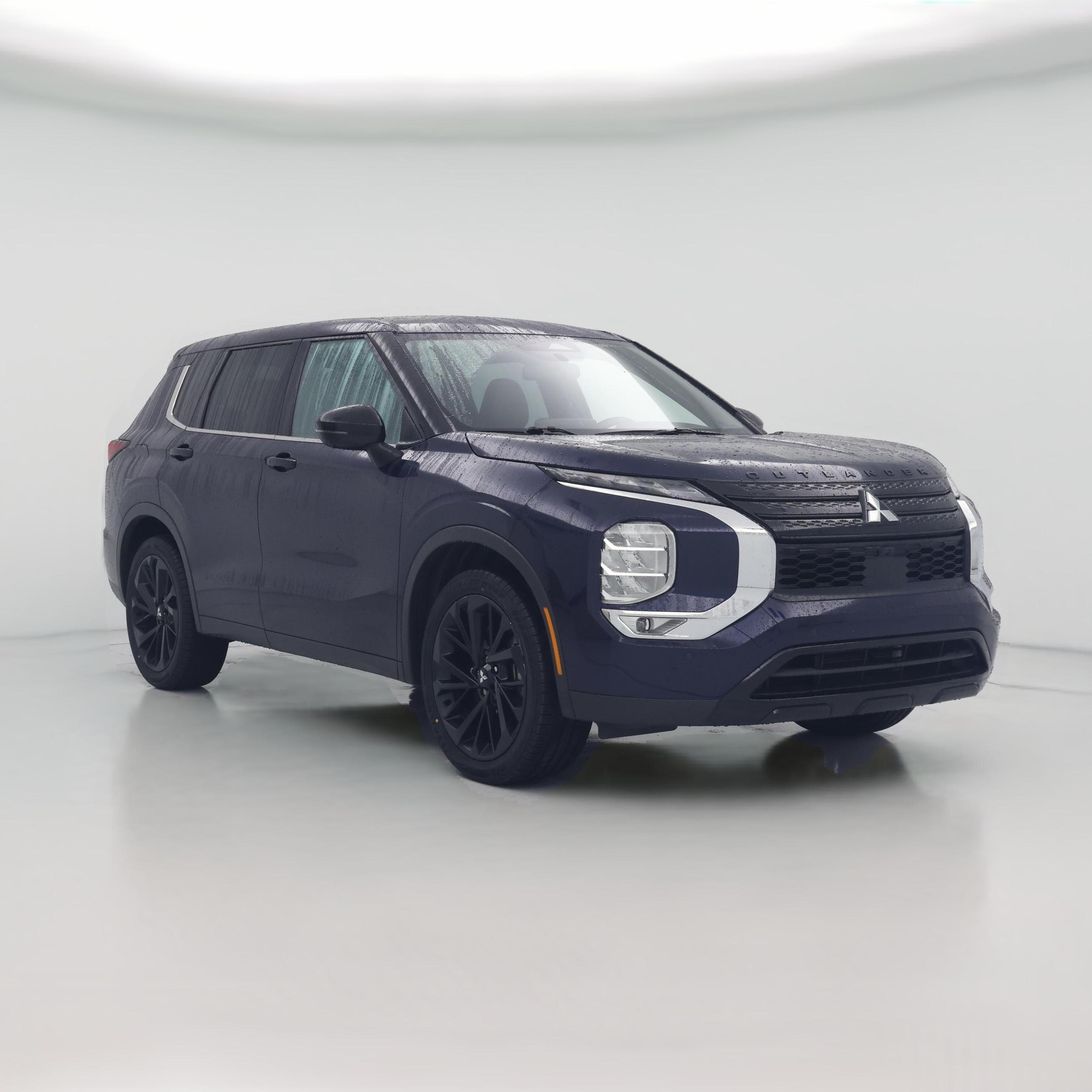 Thumbnail: 2023 Mitsubishi Outlander - 1