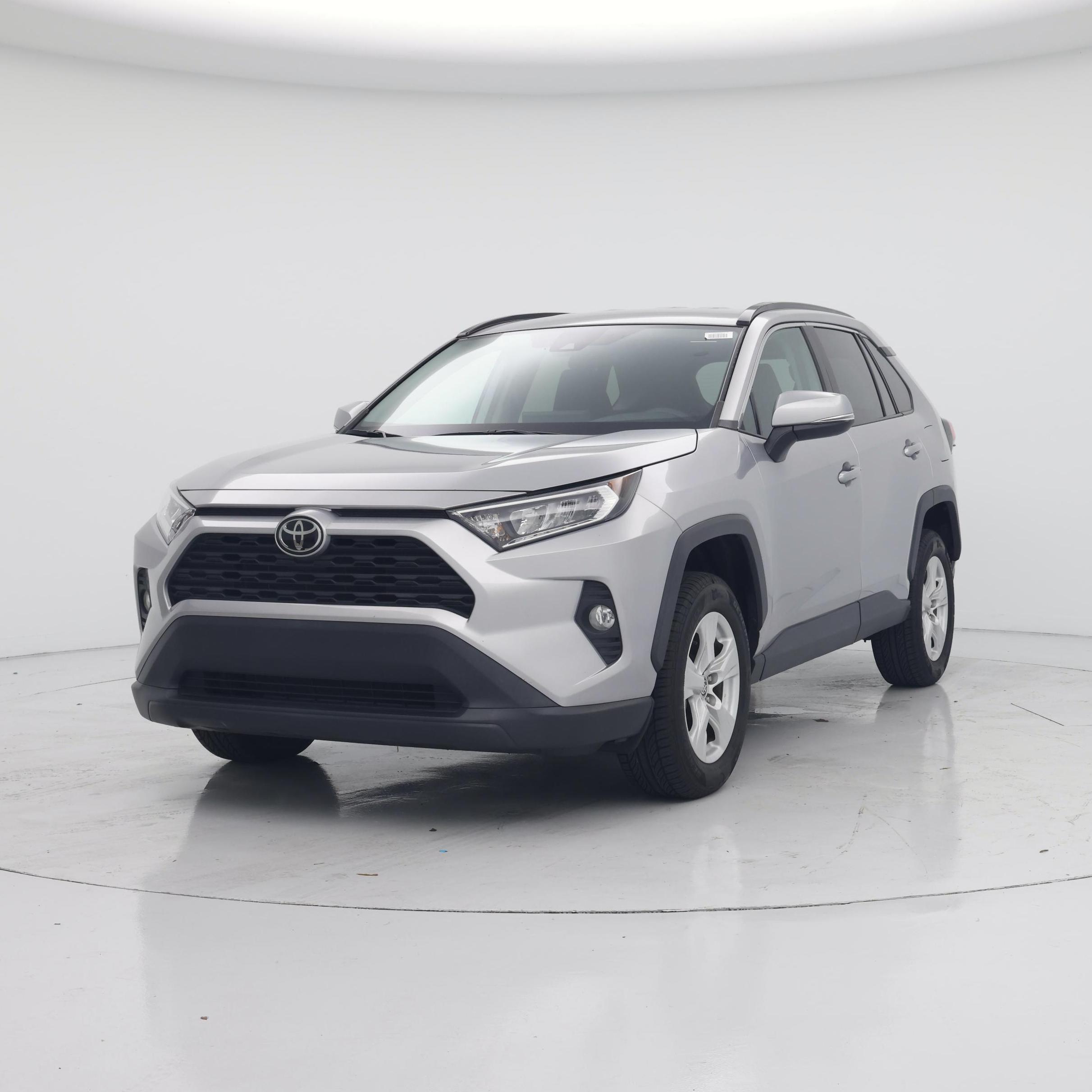 Thumbnail: 2021 Toyota RAV4 - 4