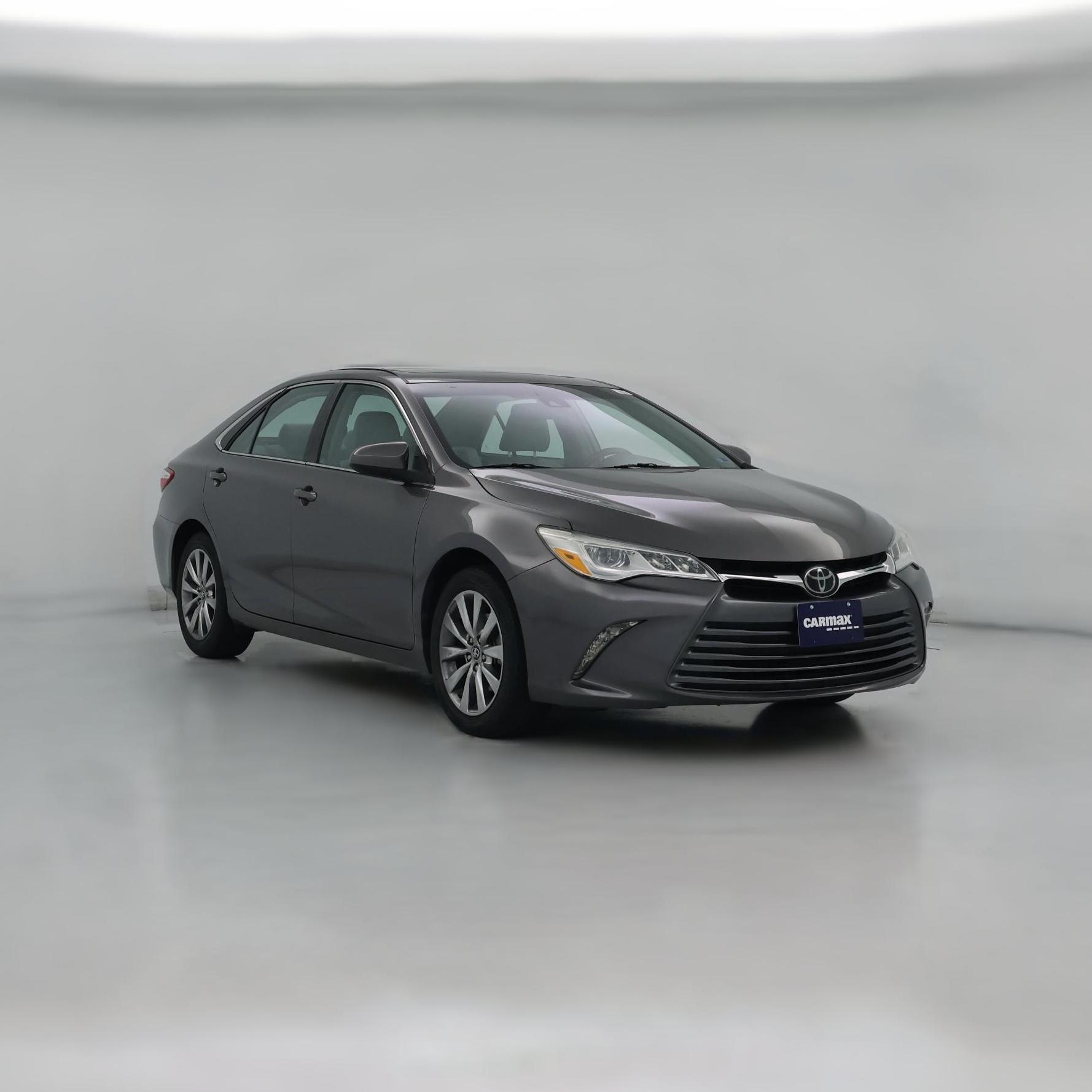 Thumbnail: 2015 Toyota Camry - 1