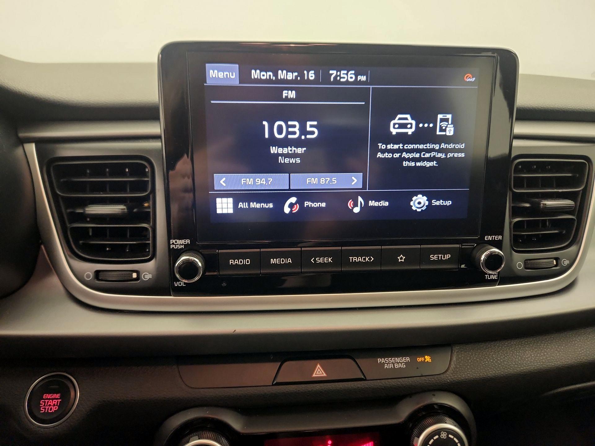 Thumbnail: 2022 Kia Rio5 - 15