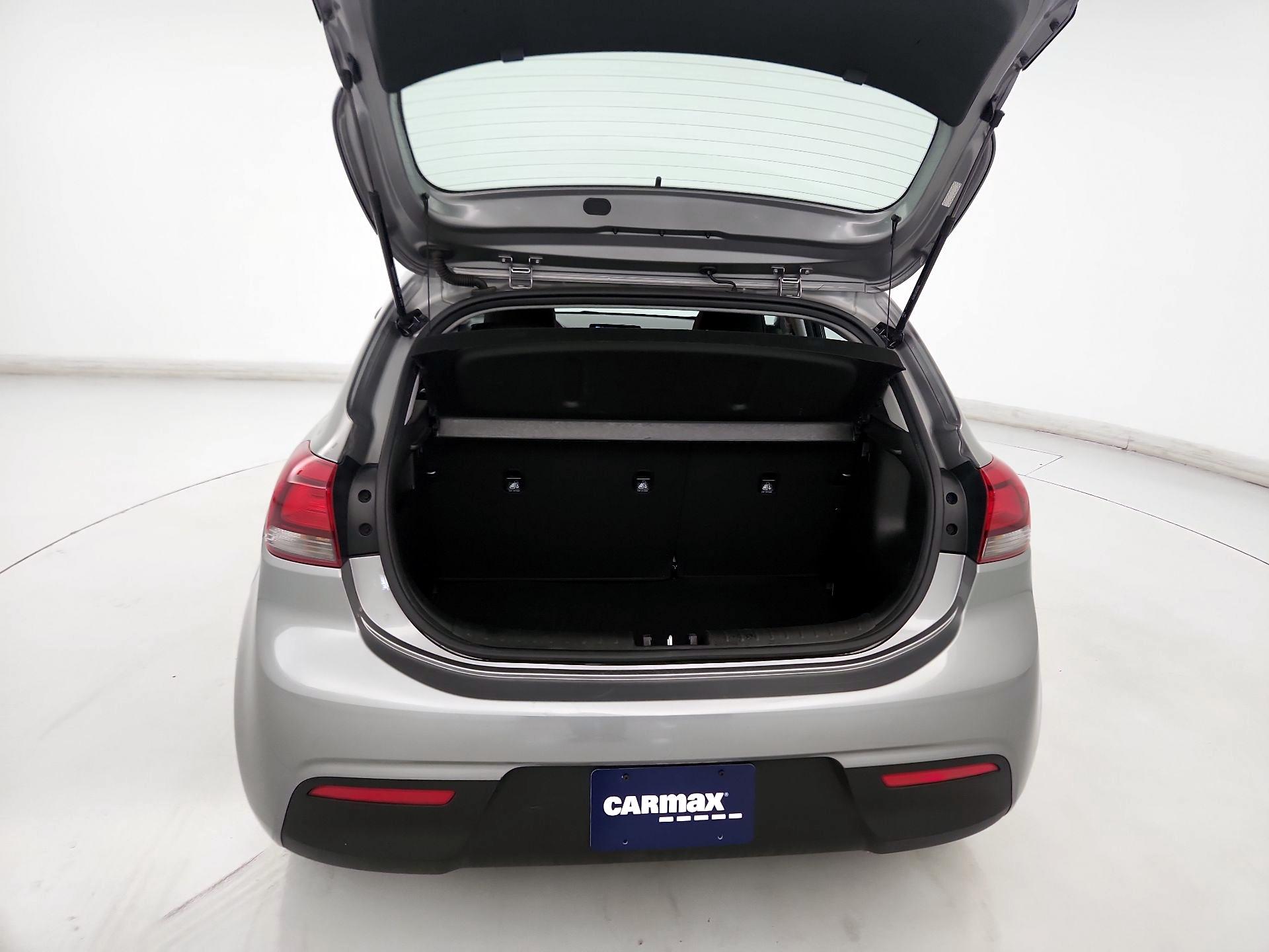 Thumbnail: 2022 Kia Rio5 - 20