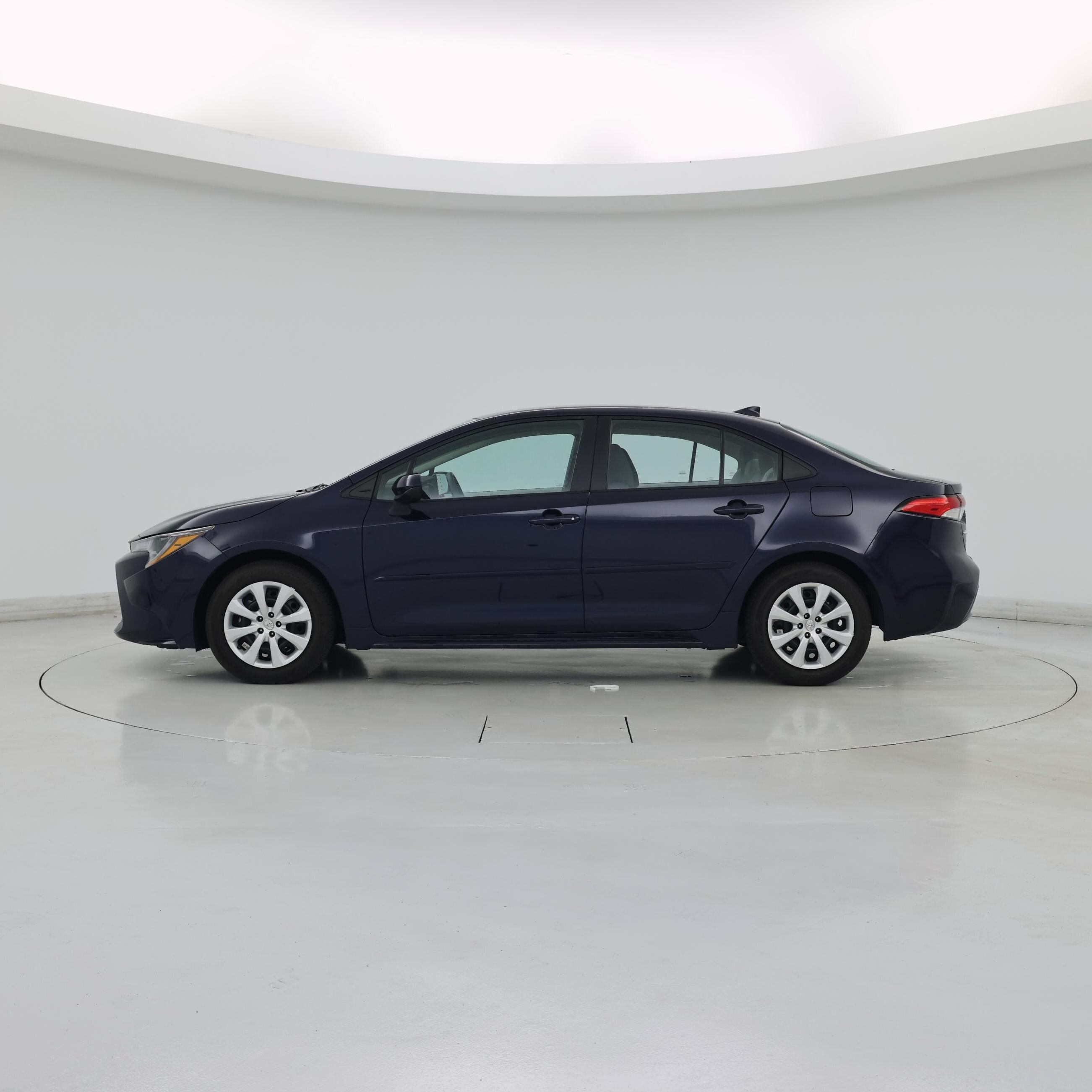 Thumbnail: 2022 Toyota Corolla - 3