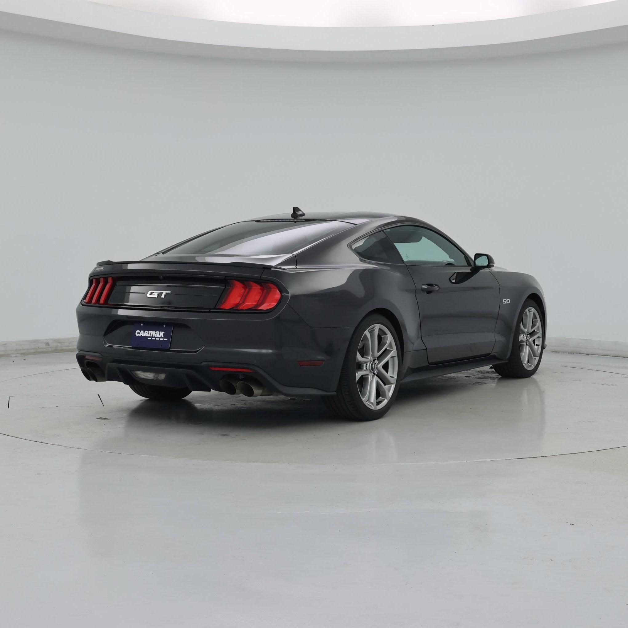 Thumbnail: 2022 Ford Mustang - 8