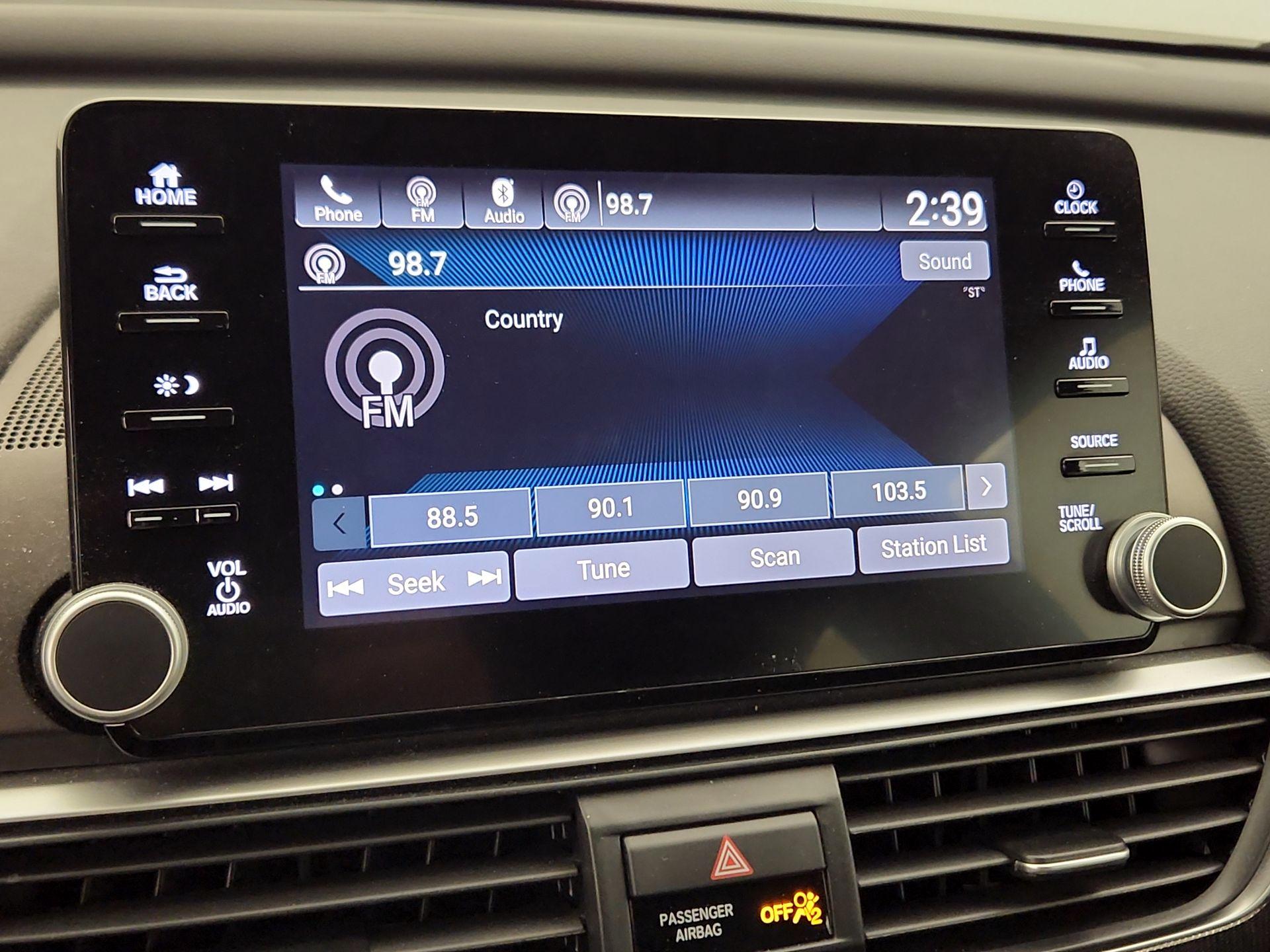 Thumbnail: 2018 Honda Accord - 16