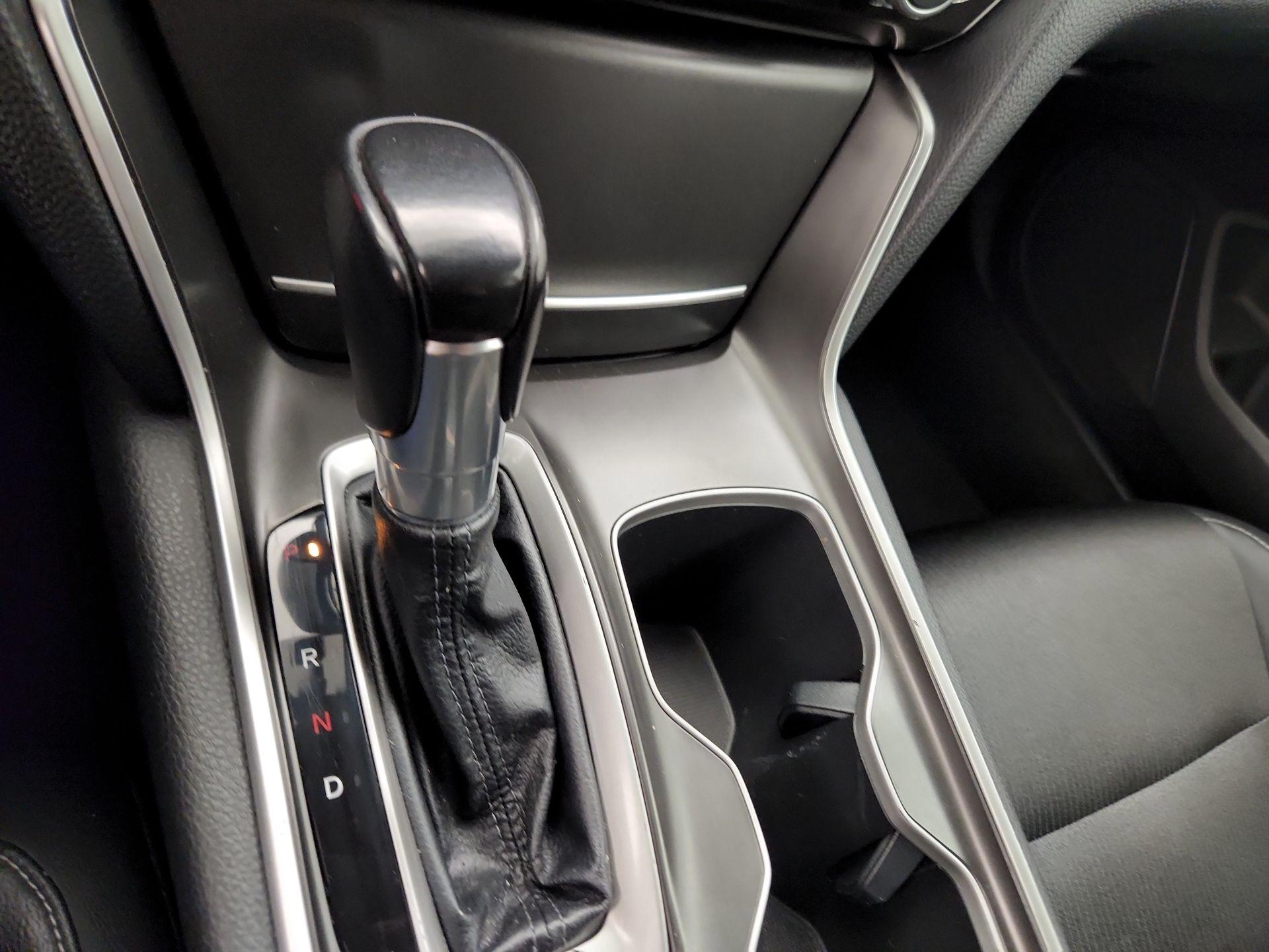 Thumbnail: 2018 Honda Accord - 18