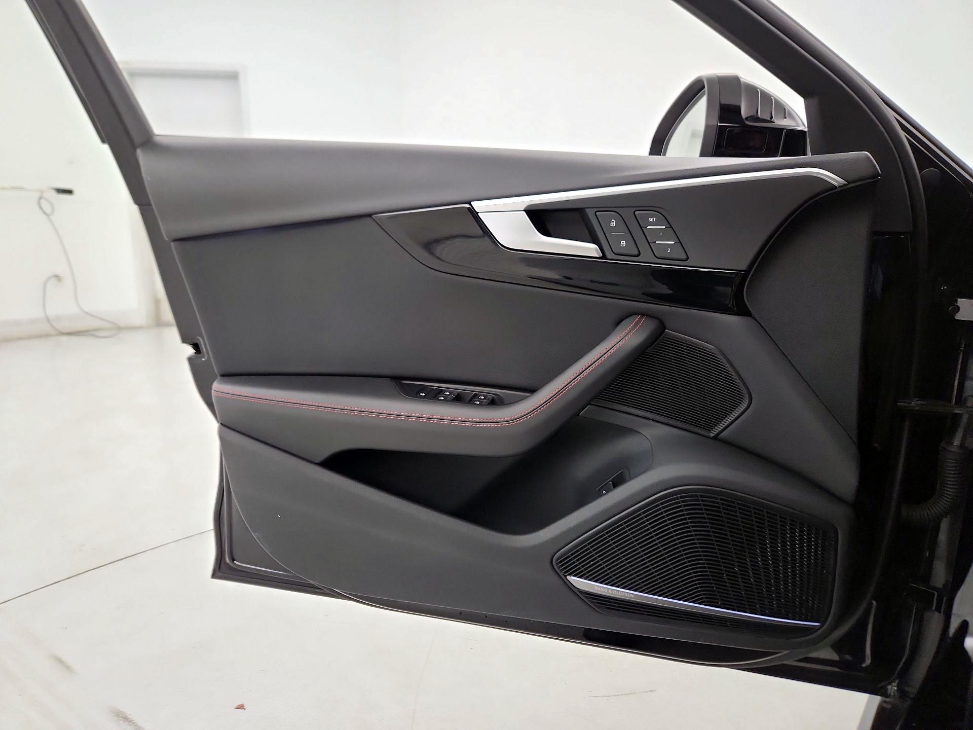 Thumbnail: 2019 Audi A4 - 12