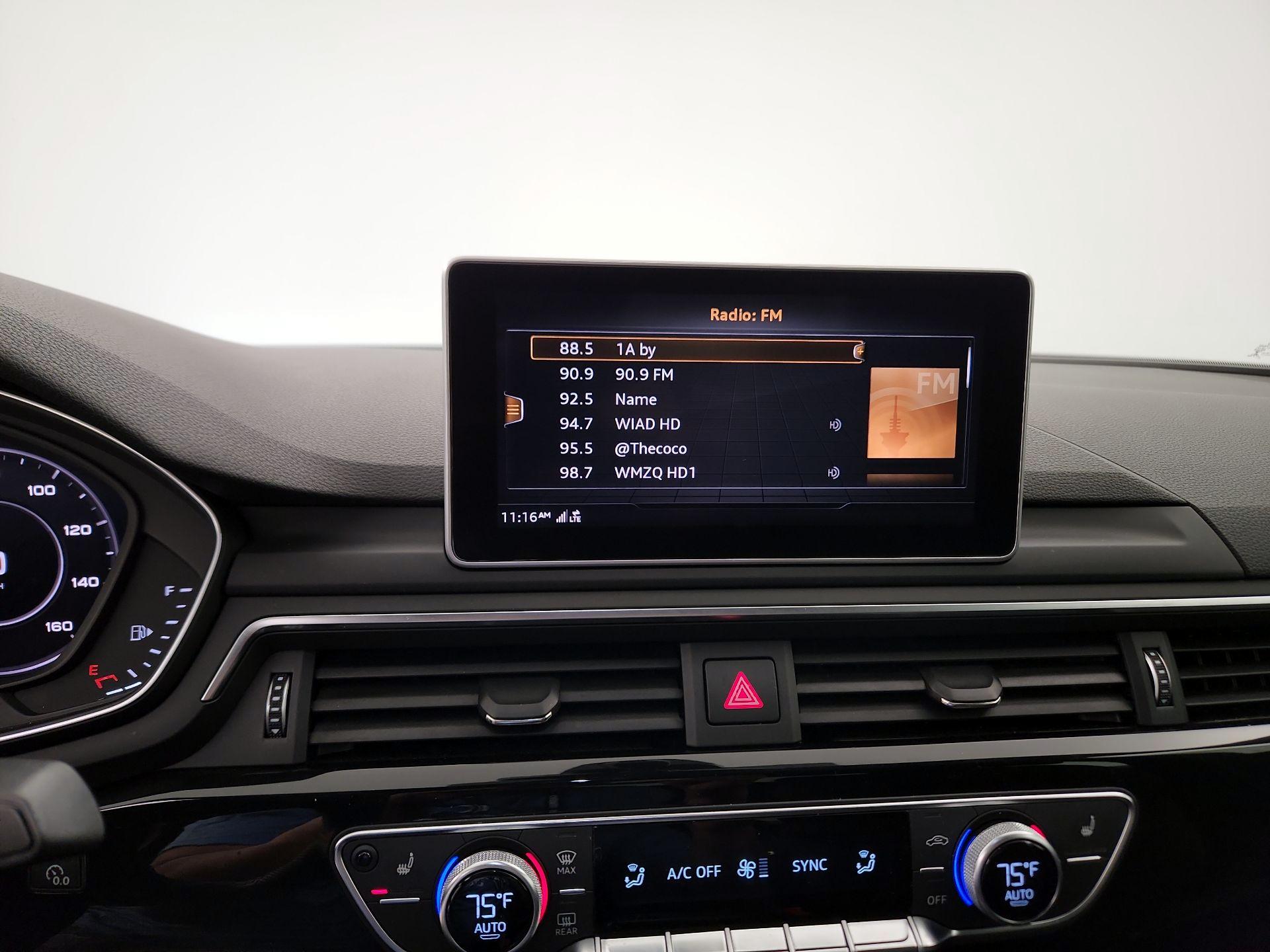 Thumbnail: 2019 Audi A4 - 16