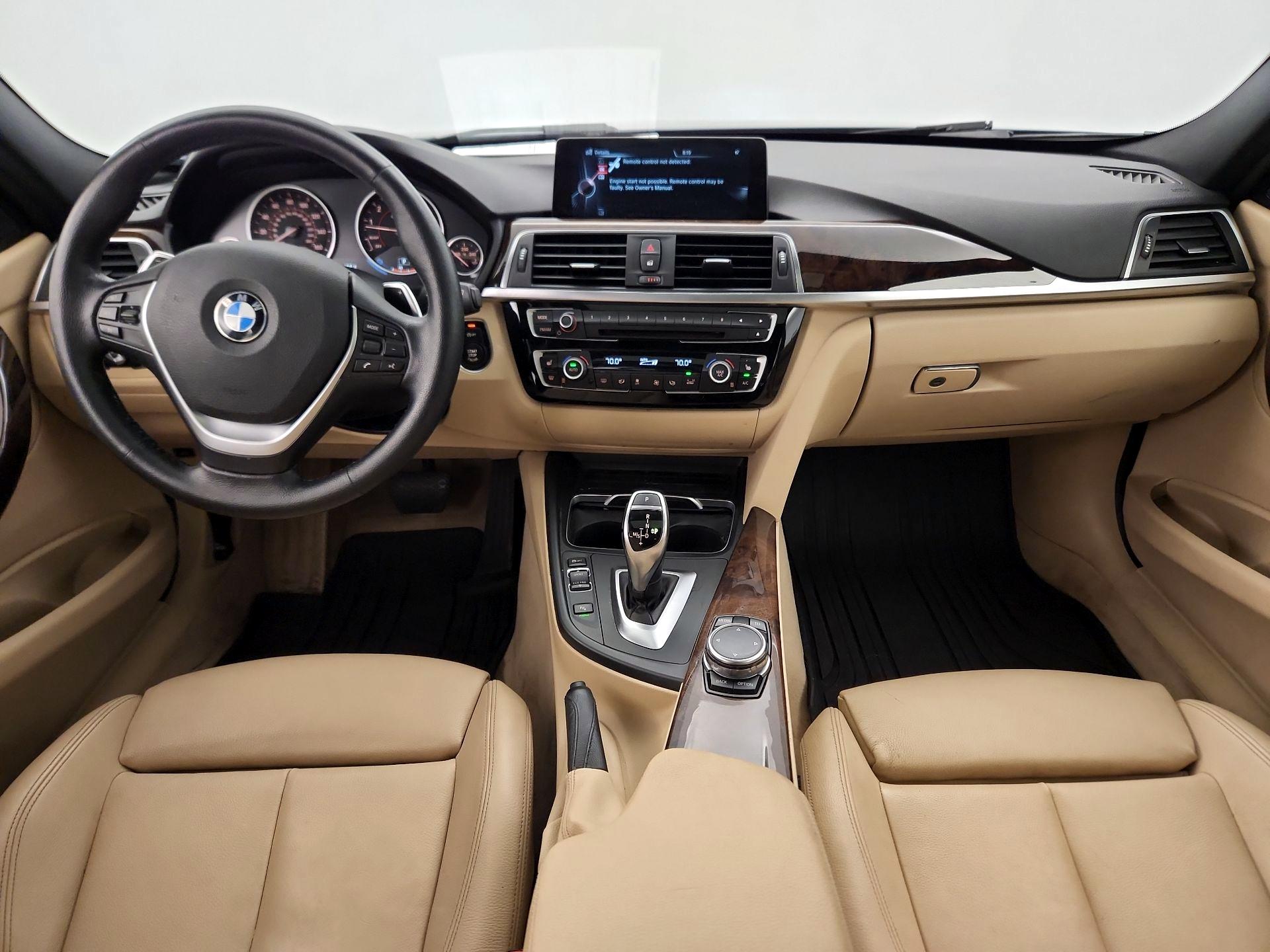 Thumbnail: 2016 BMW 3 Series - 9