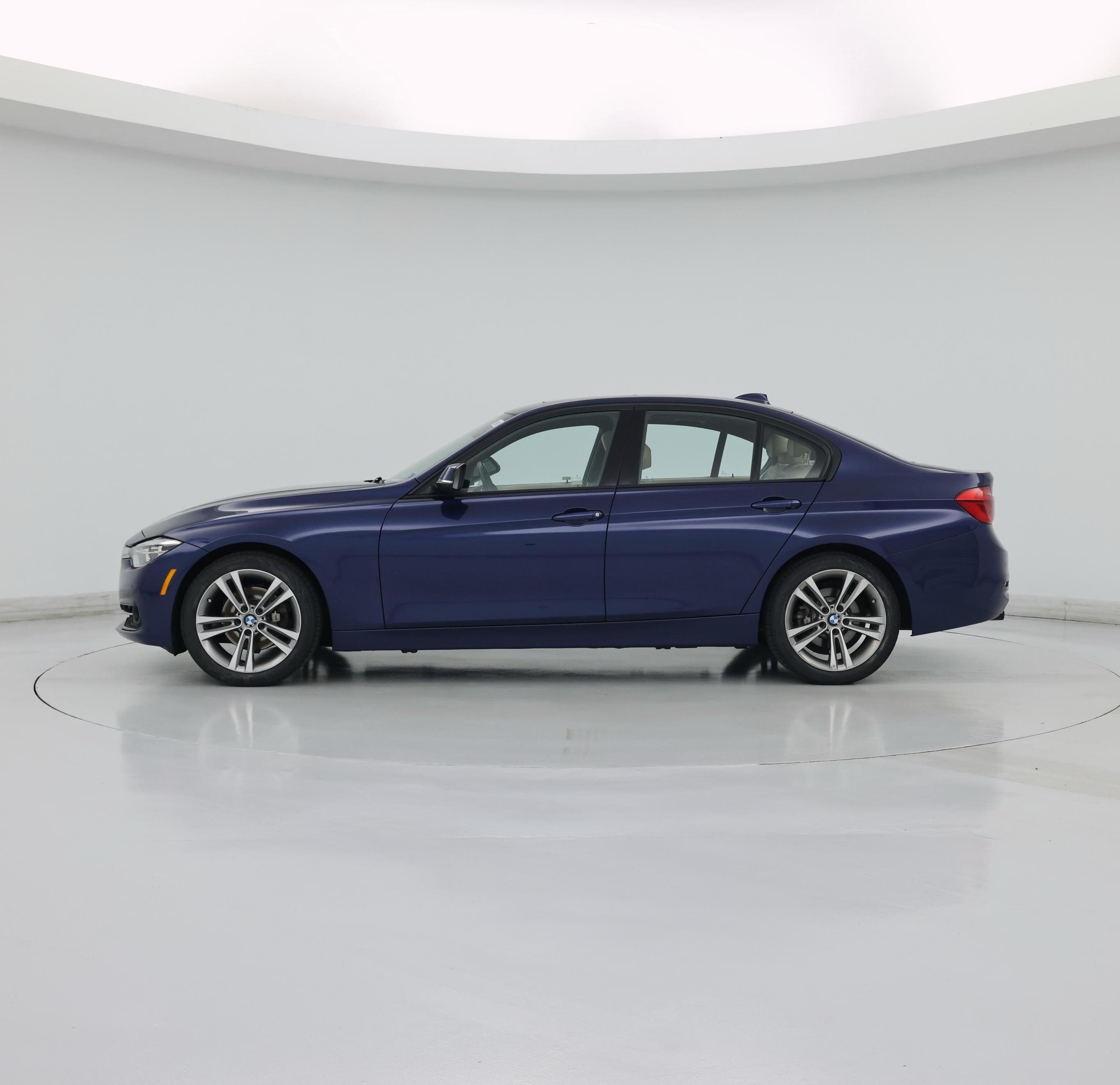 Thumbnail: 2016 BMW 3 Series - 3