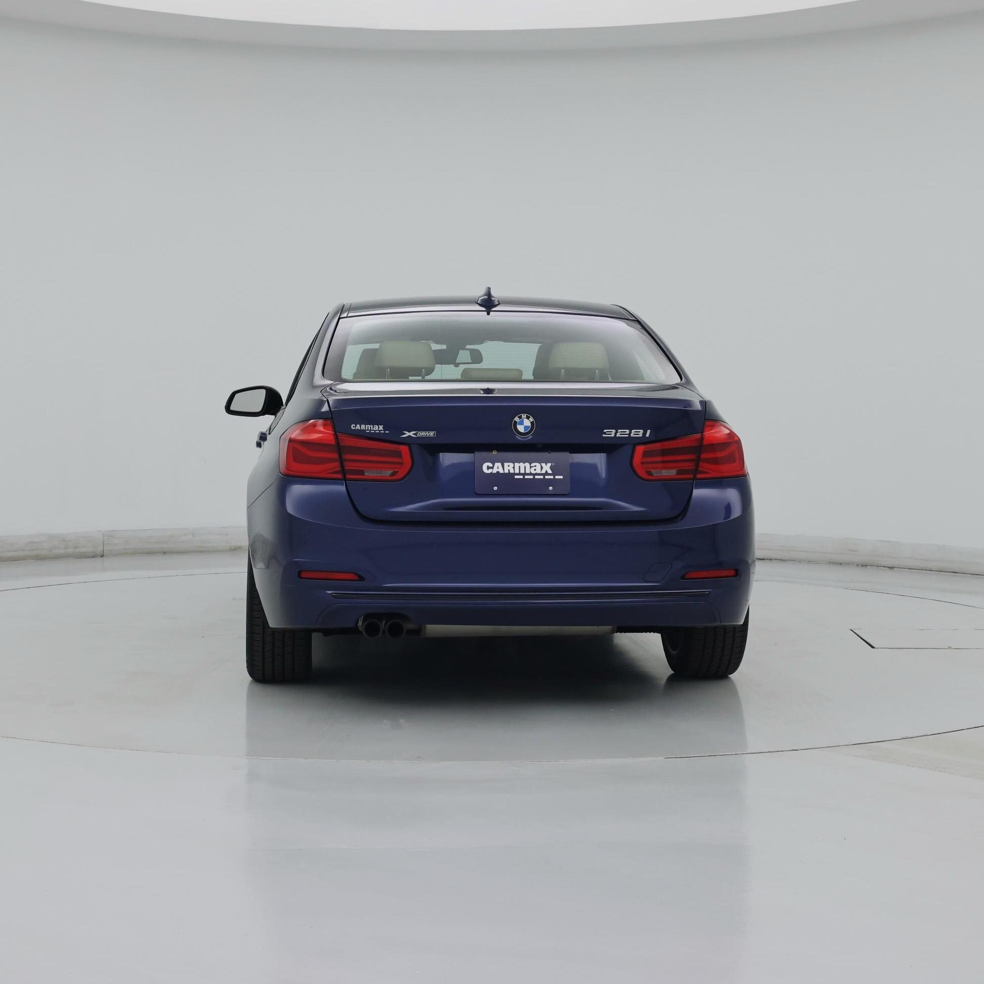 Thumbnail: 2016 BMW 3 Series - 6