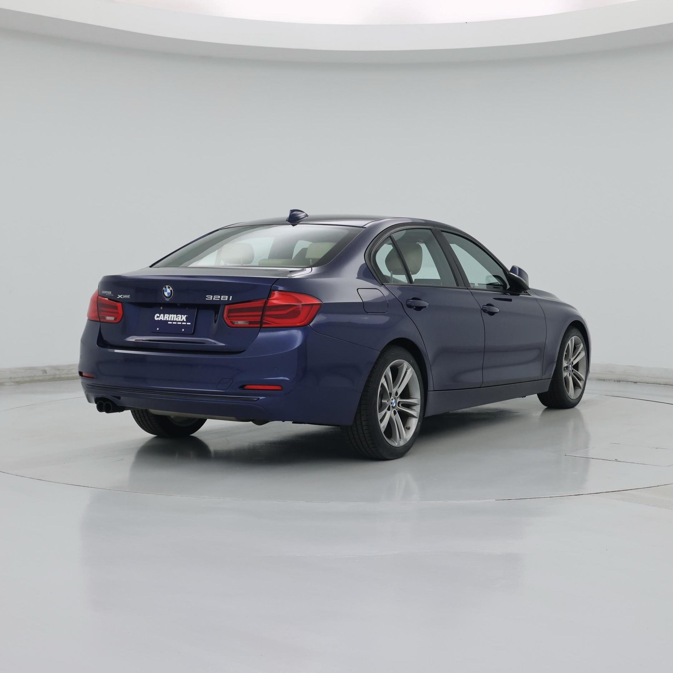 Thumbnail: 2016 BMW 3 Series - 8