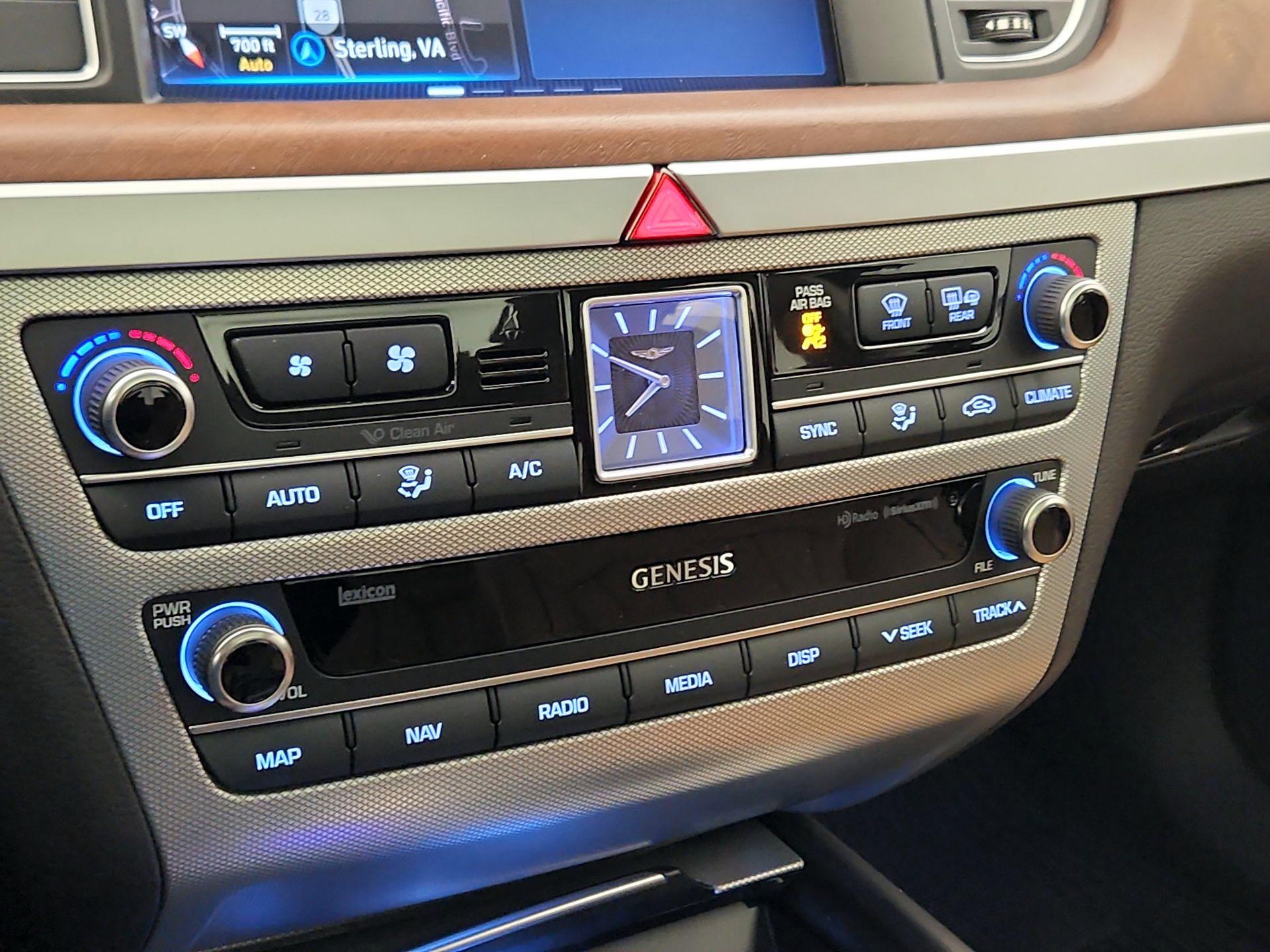 Thumbnail: 2020 Genesis G80 - 17