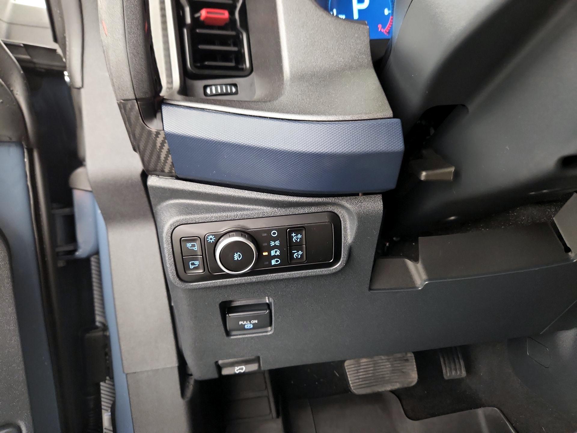 Thumbnail: 2023 Ford Bronco - 13