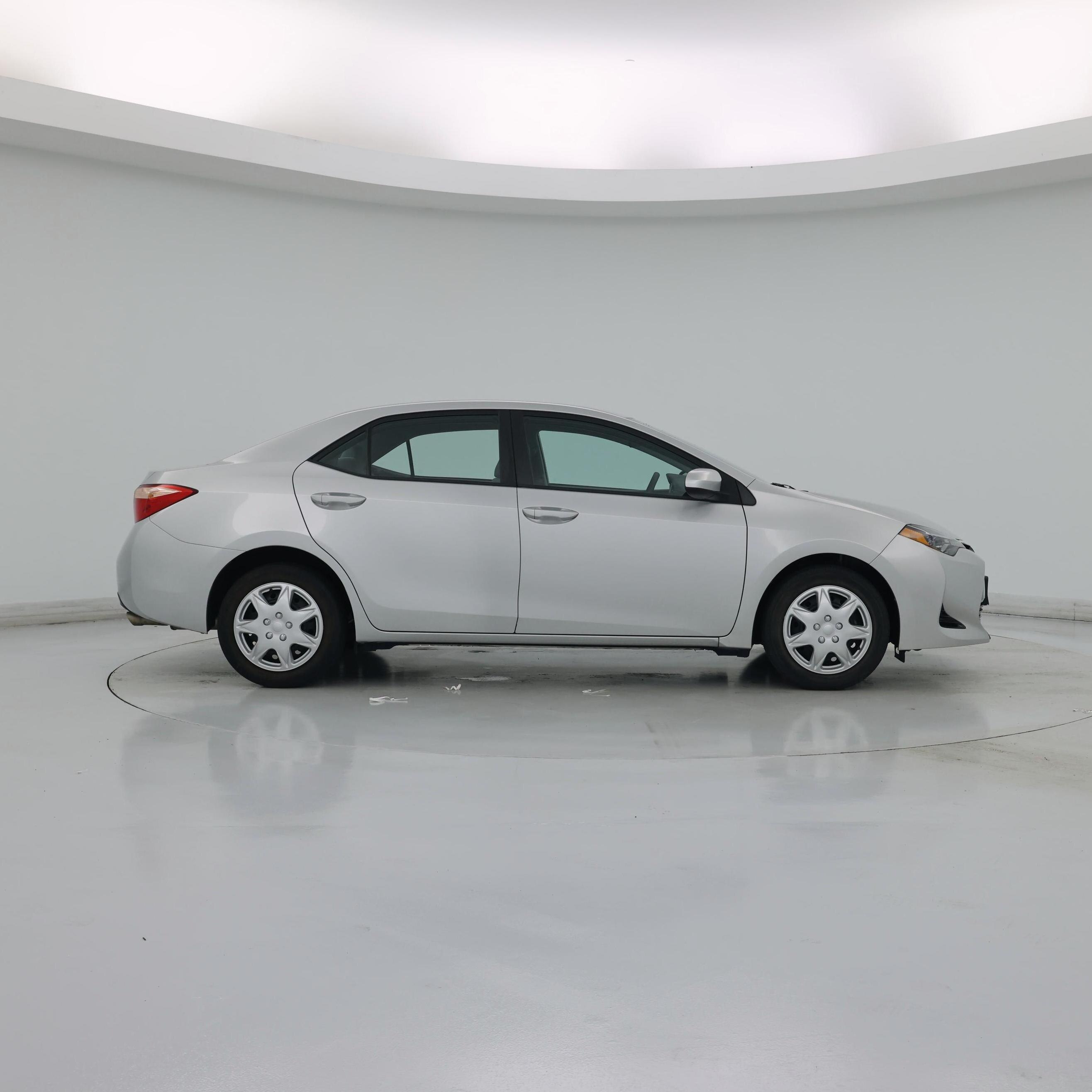 Thumbnail: 2018 Toyota Corolla - 7