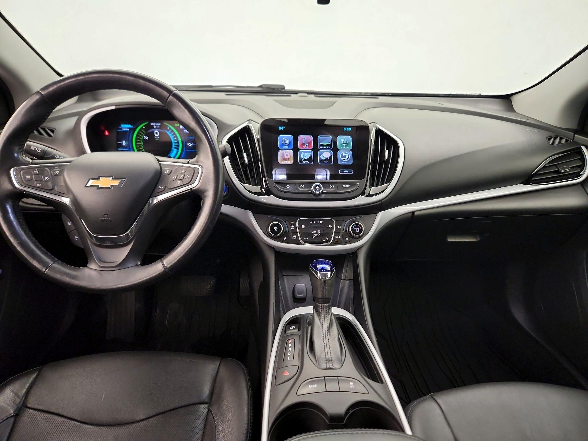 Thumbnail: 2017 Chevrolet Volt - 9