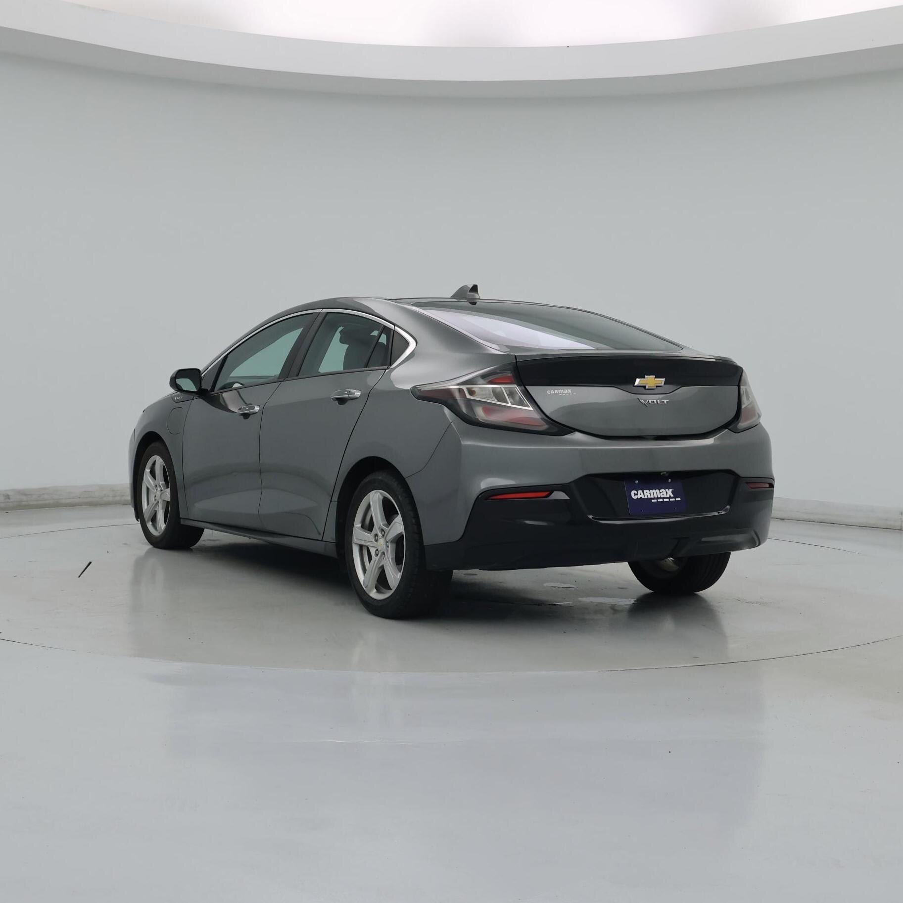 Thumbnail: 2017 Chevrolet Volt - 2