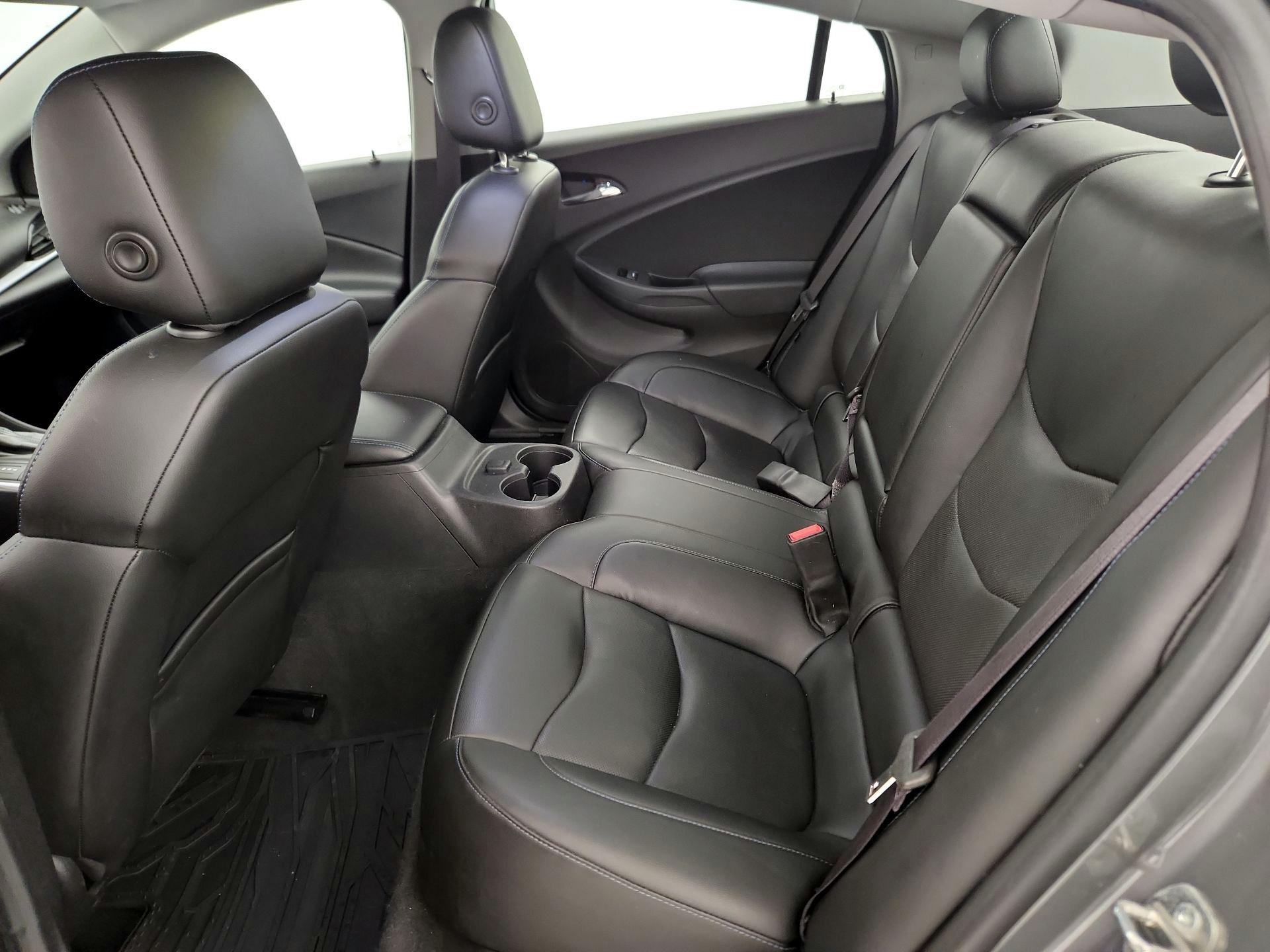 Thumbnail: 2017 Chevrolet Volt - 19