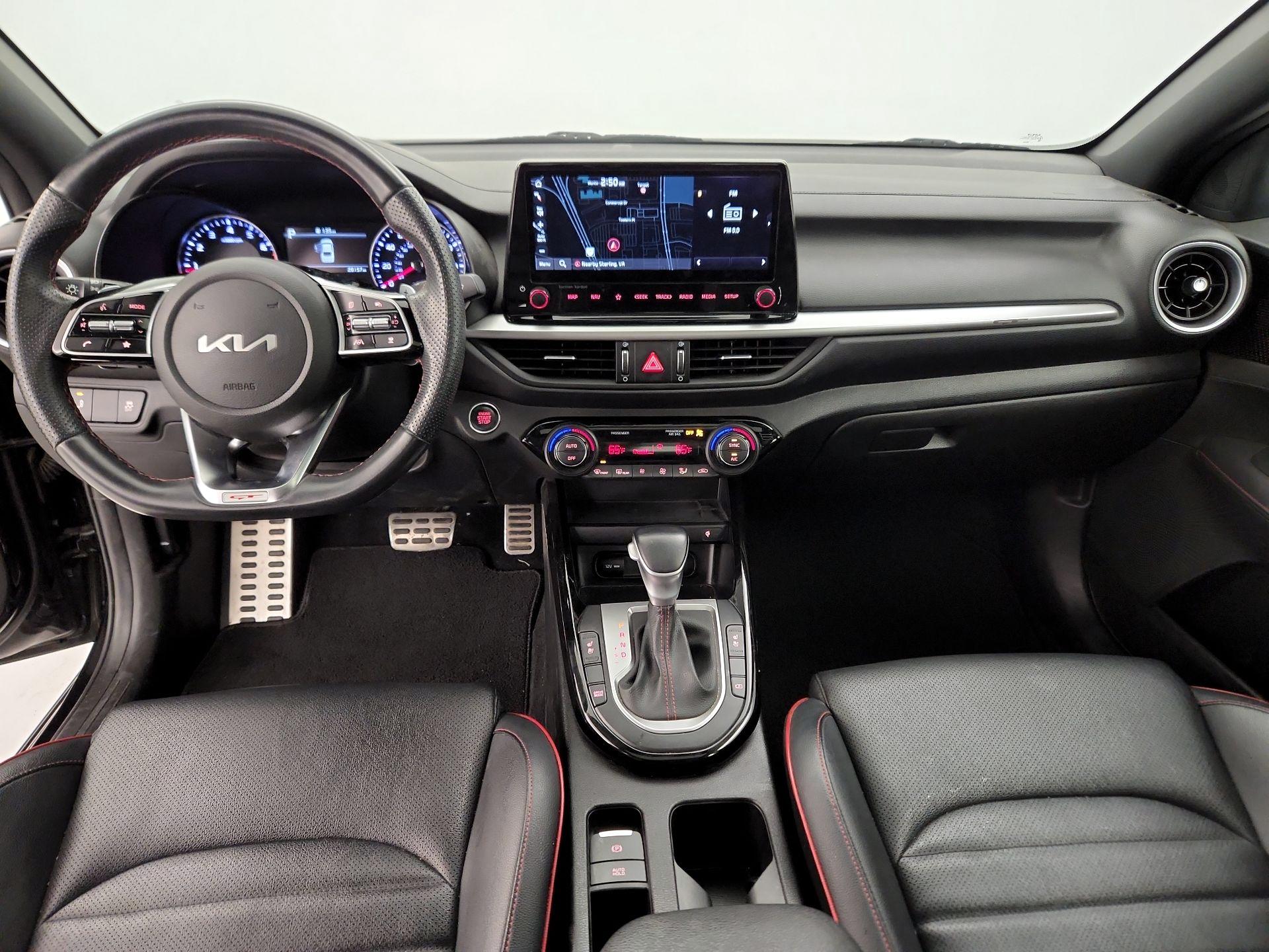 Thumbnail: 2023 Kia Forte - 9