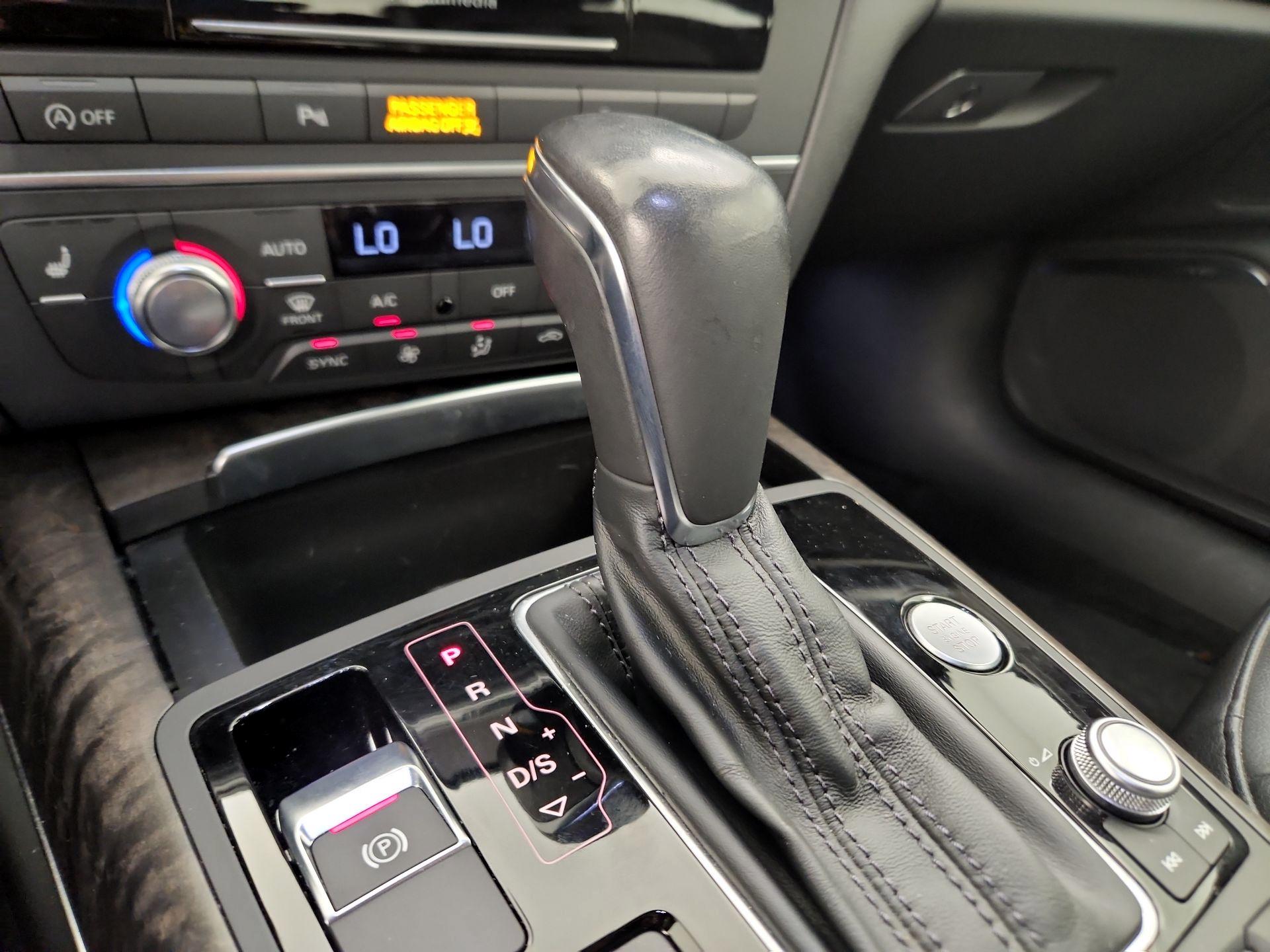 Thumbnail: 2018 Audi A6 - 17