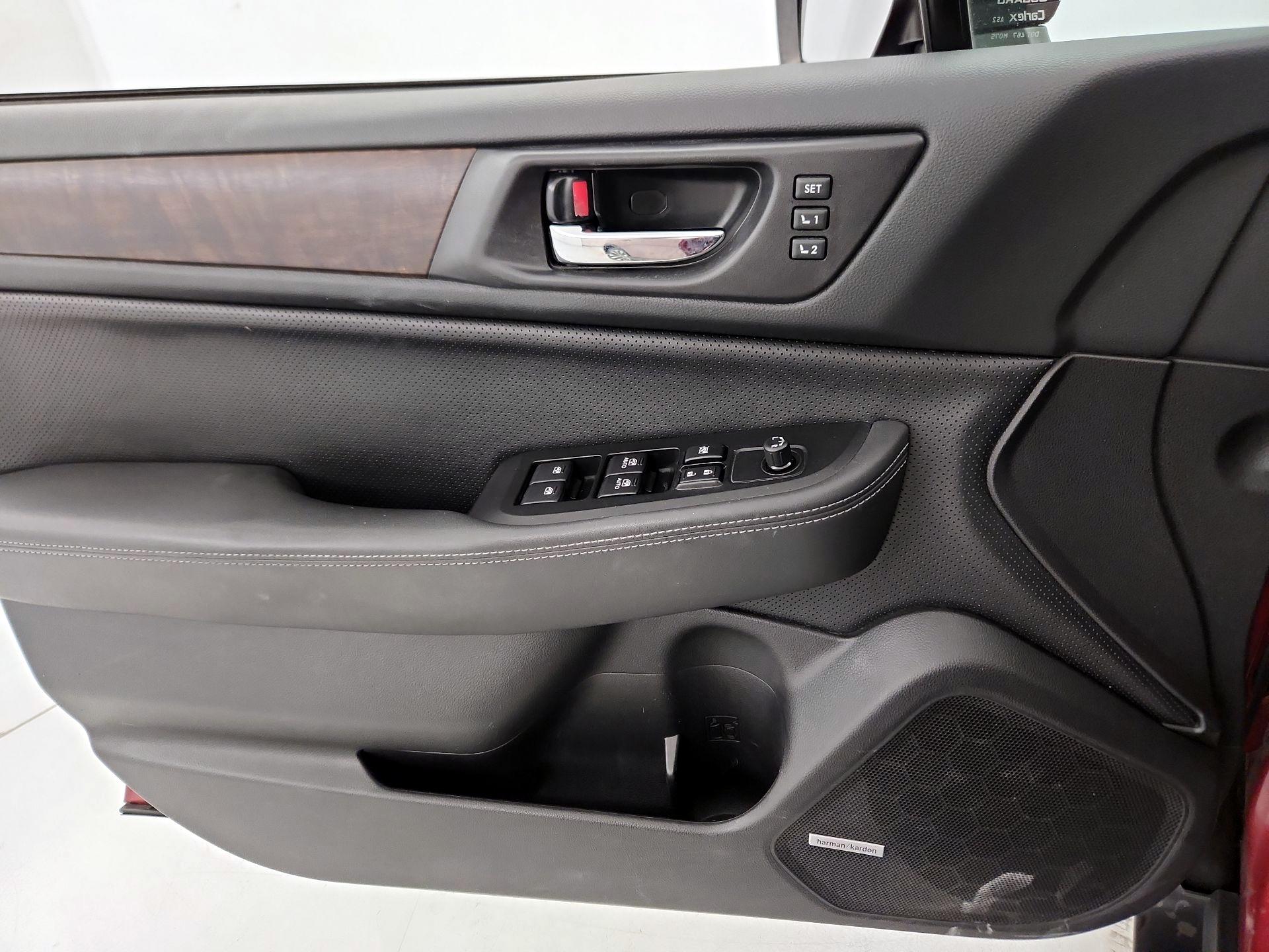 Thumbnail: 2015 Subaru Outback - 12