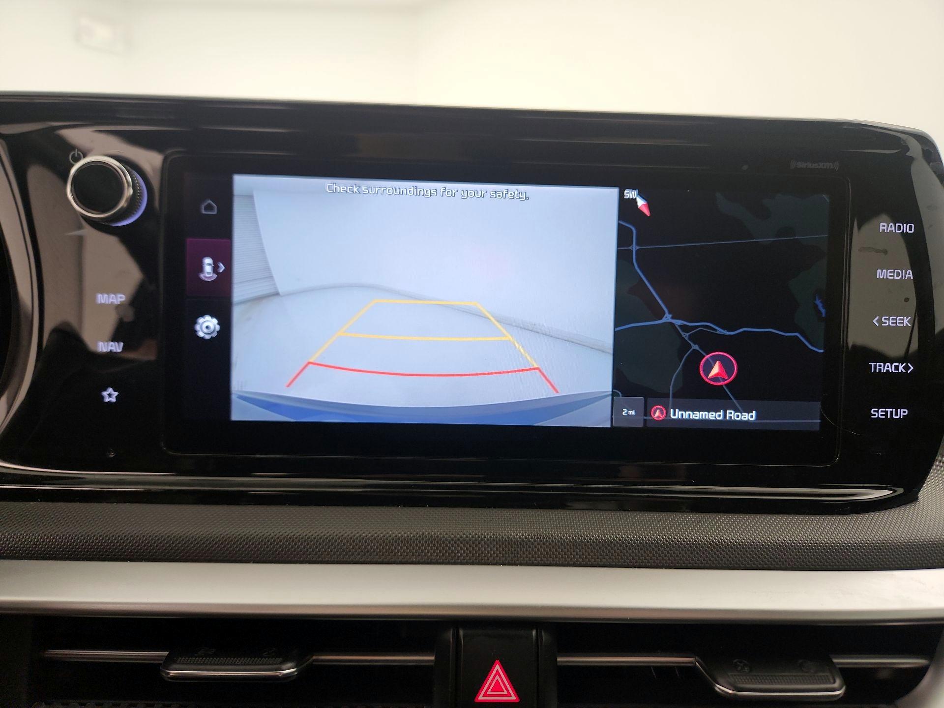 Thumbnail: 2022 Kia K5 - 15