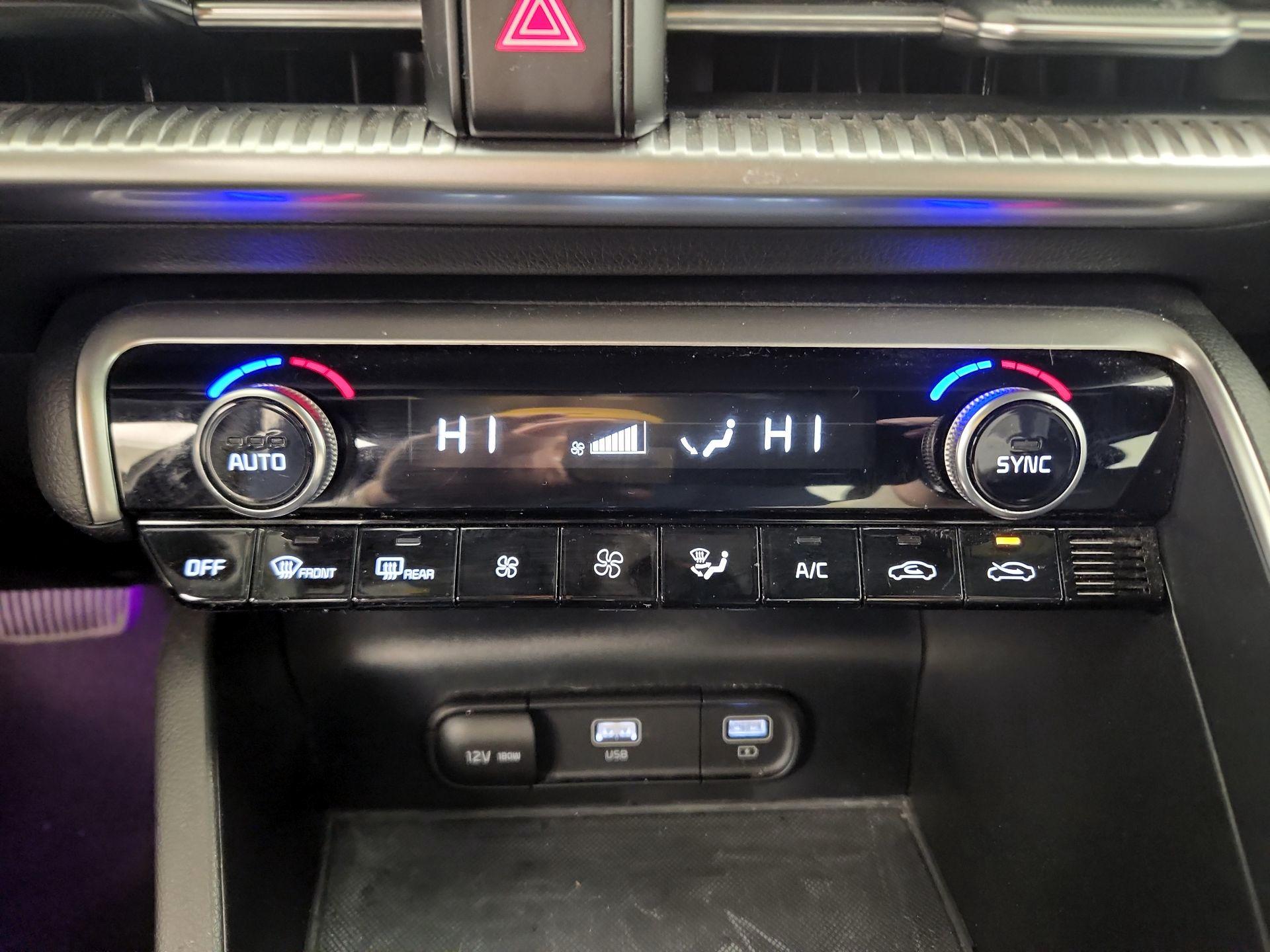 Thumbnail: 2022 Kia K5 - 17