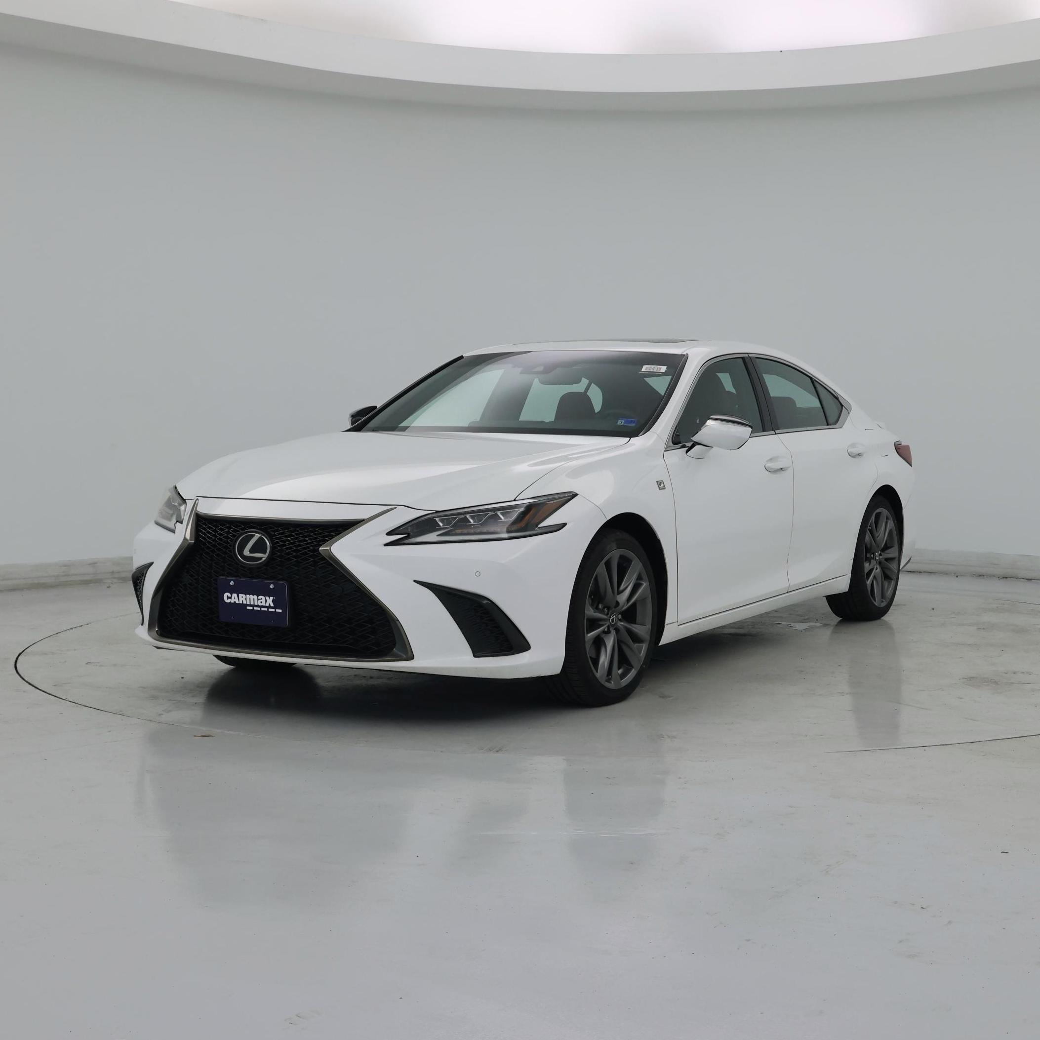 Thumbnail: 2019 Lexus ES - 4