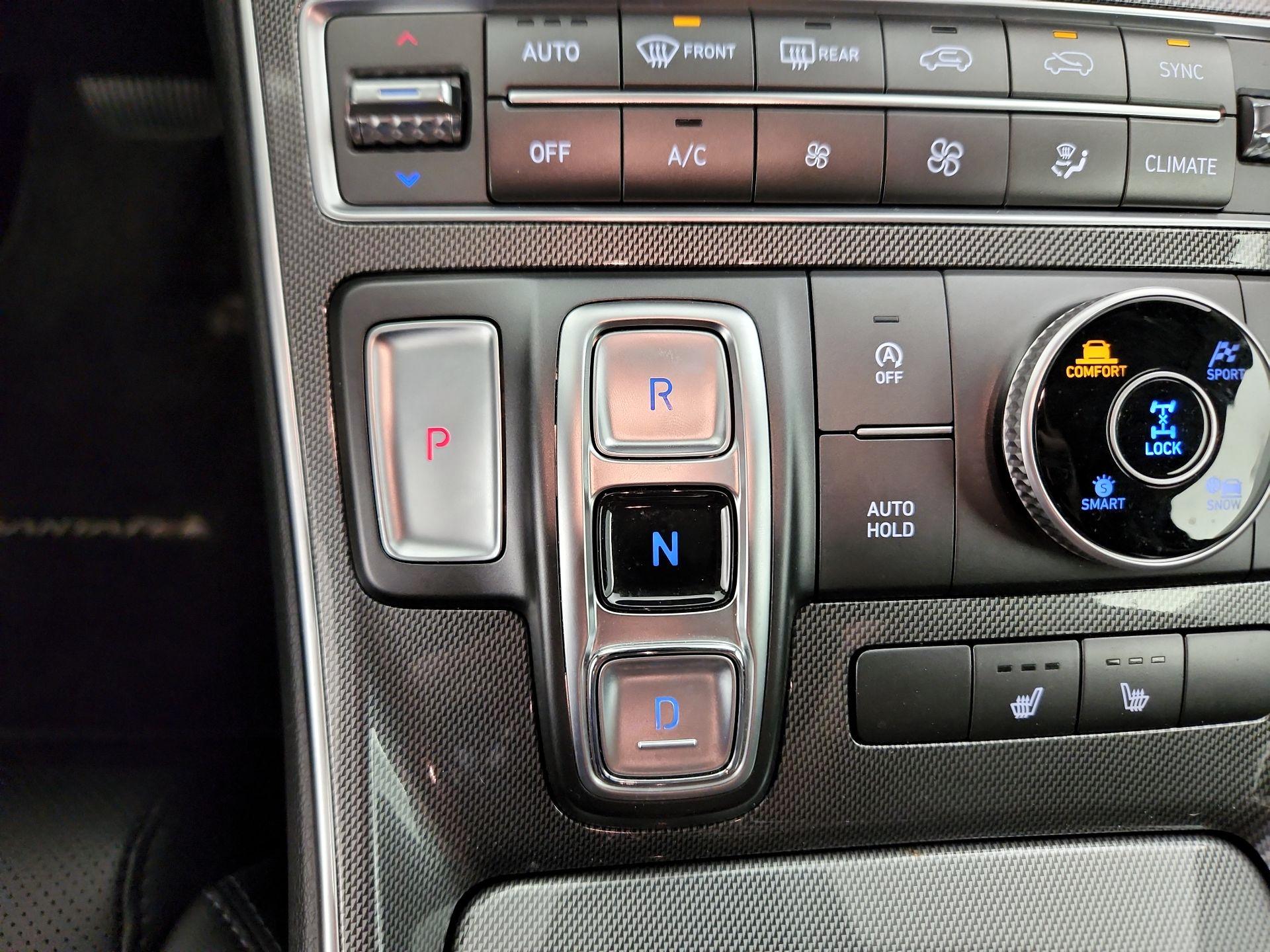 Thumbnail: 2023 Hyundai Santa Fe - 18