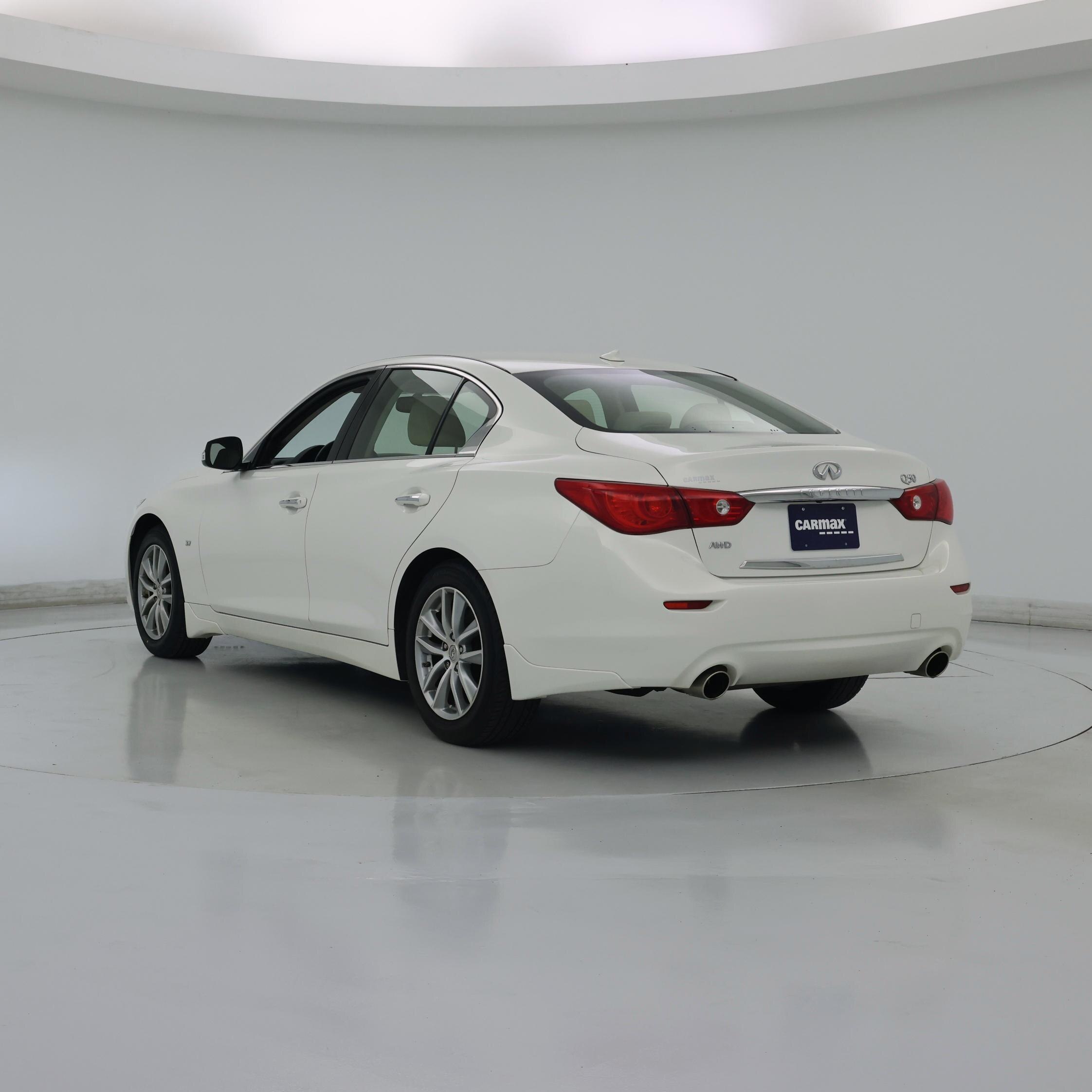 Thumbnail: 2014 INFINITI Q50 - 2