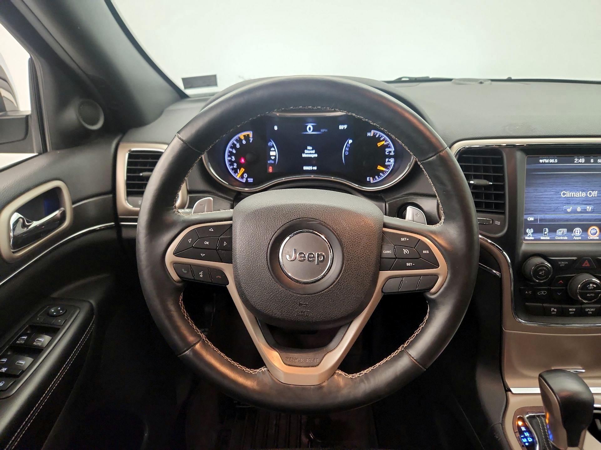 Thumbnail: 2017 Jeep Grand Cherokee - 10