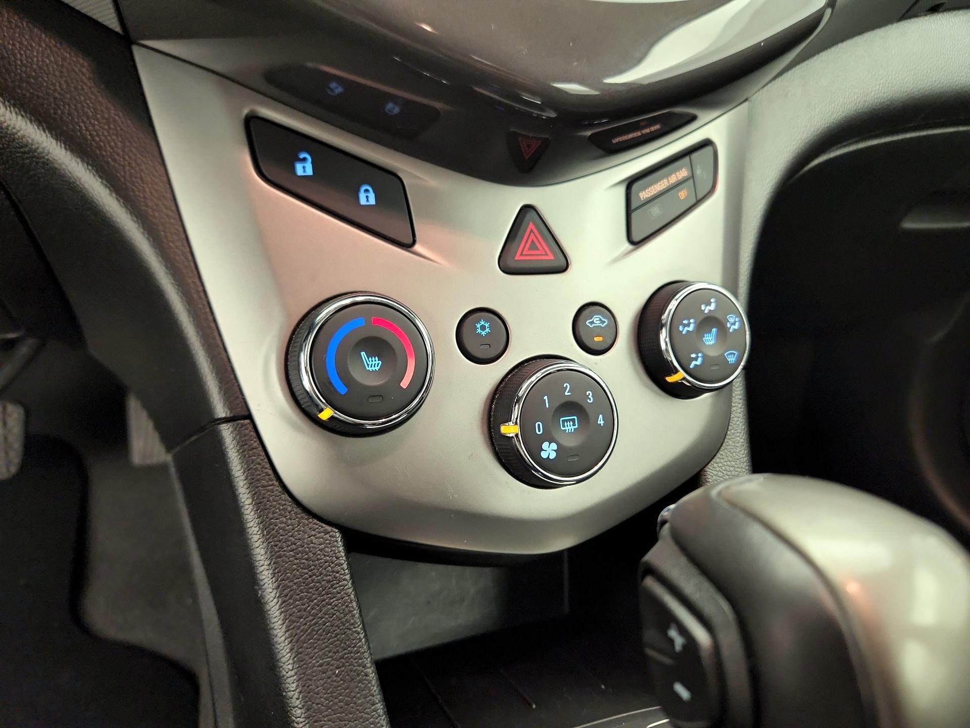 Thumbnail: 2016 Chevrolet Sonic - 16