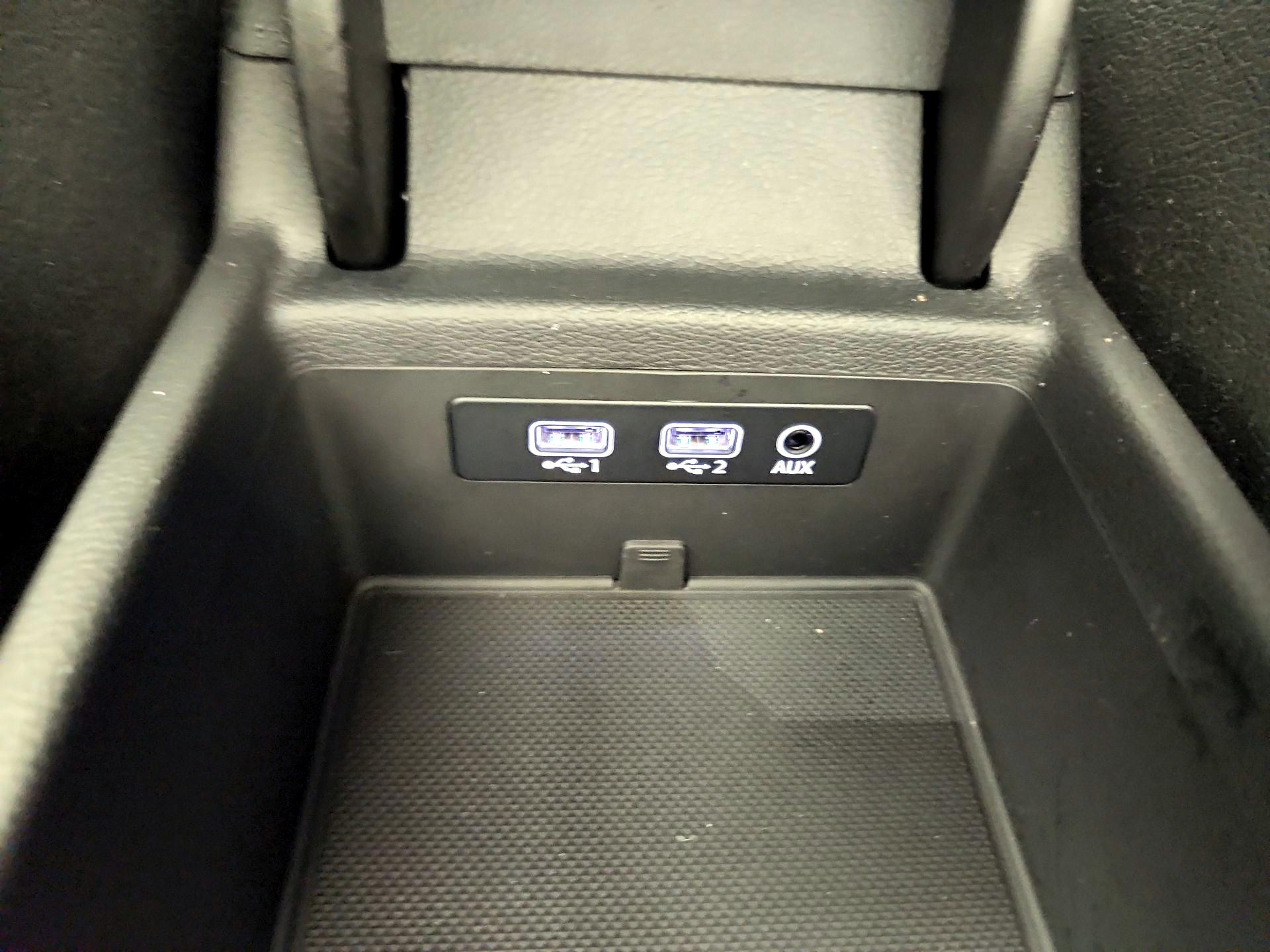 Thumbnail: 2017 Audi A4 - 18