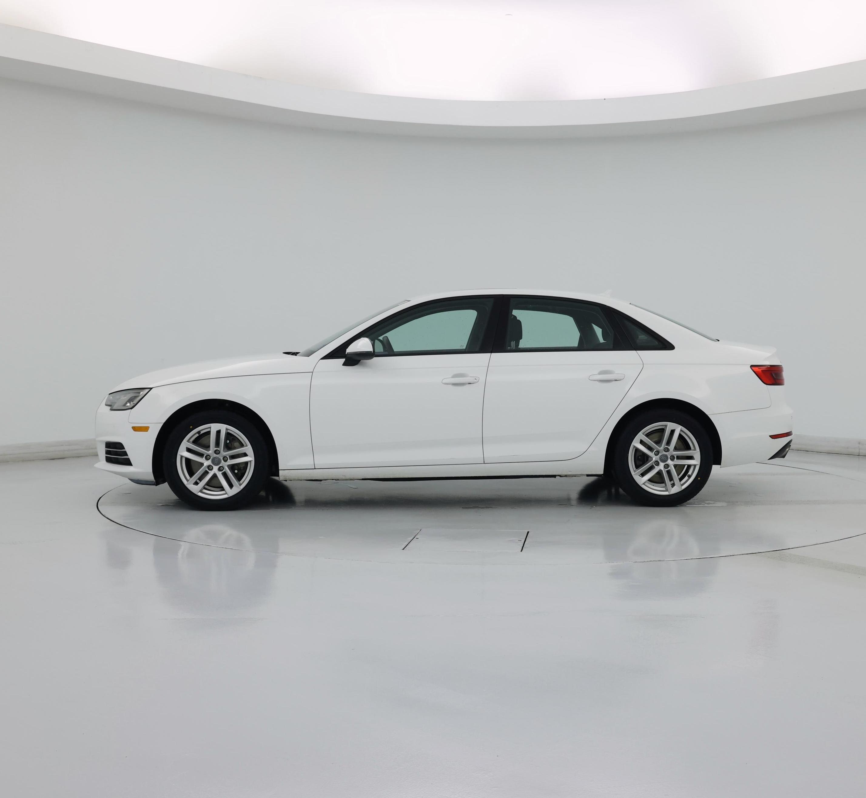 Thumbnail: 2017 Audi A4 - 3