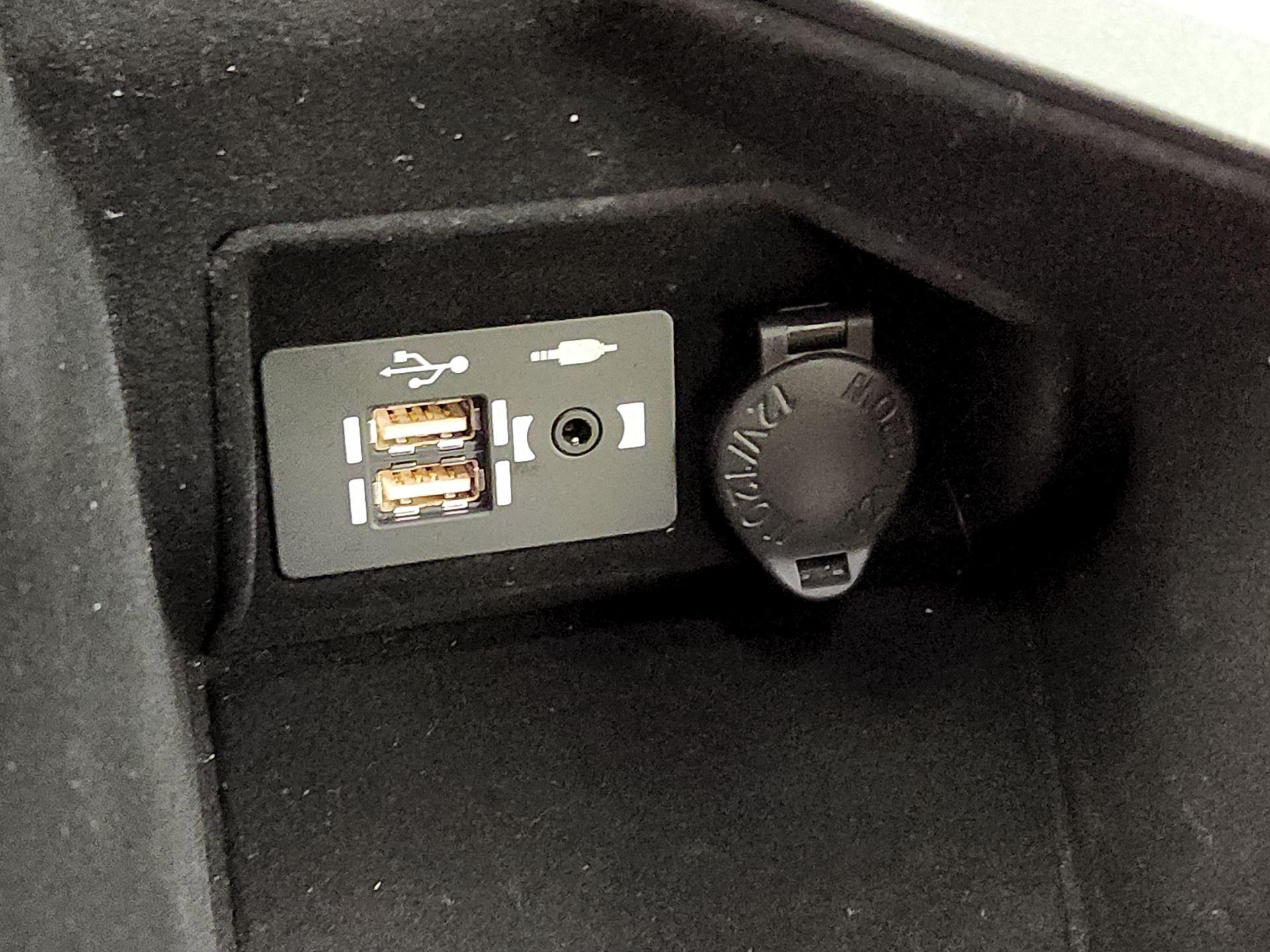 Thumbnail: 2025 Lexus IS - 19